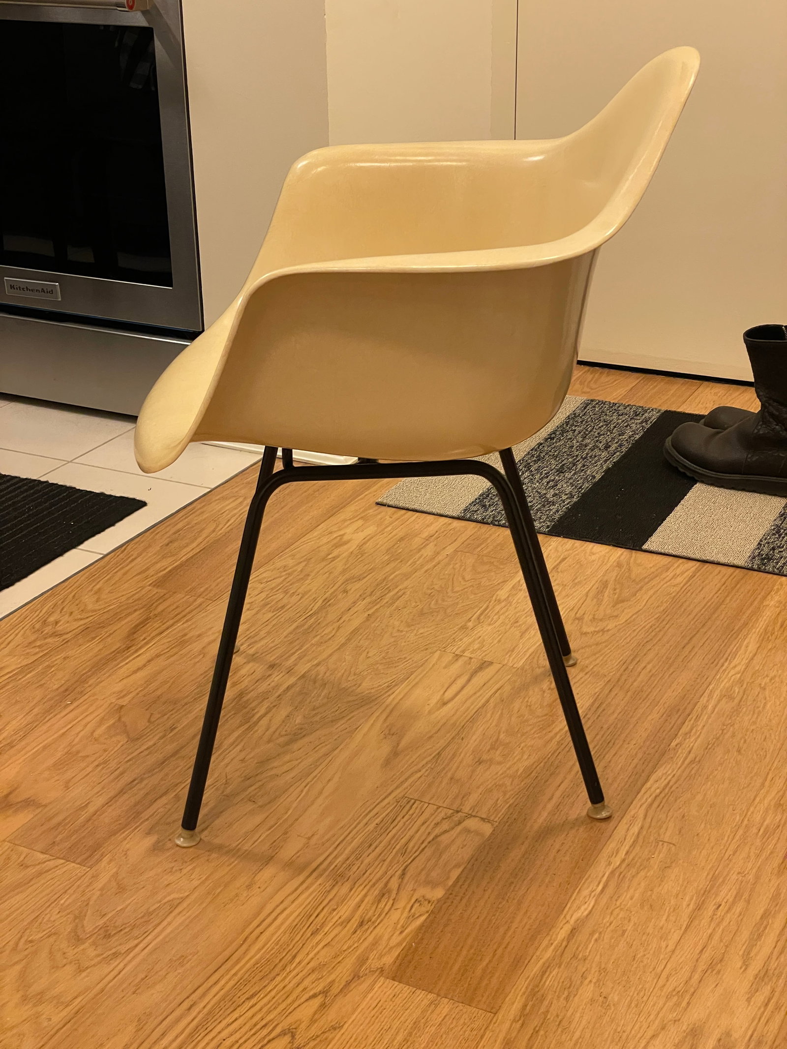 Herman Miller Eames Vintage 1957 Arm Shell Chair - 5