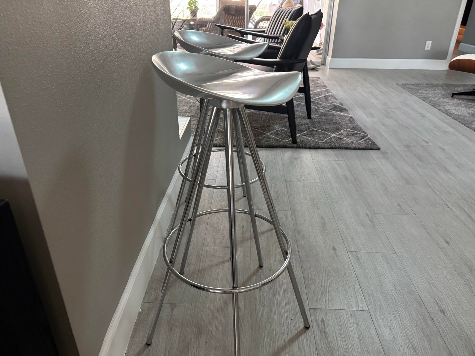 Pair of Knoll Jamica by Pepe Cortes Barstools - 3