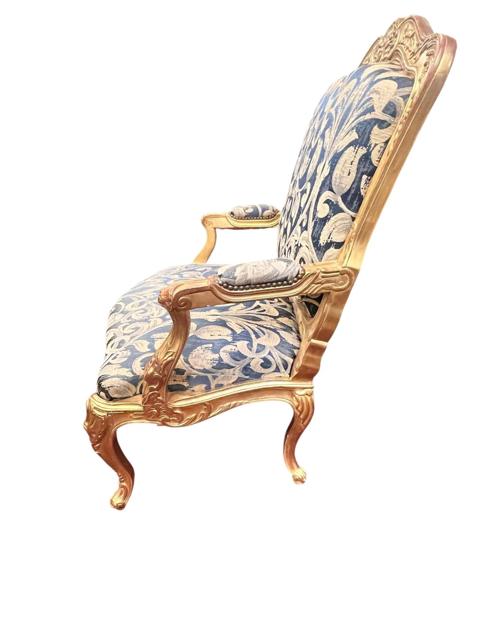 Mid 20th Century Pair of Louis XV Style Giltwood Fauteuil Chairs - 9