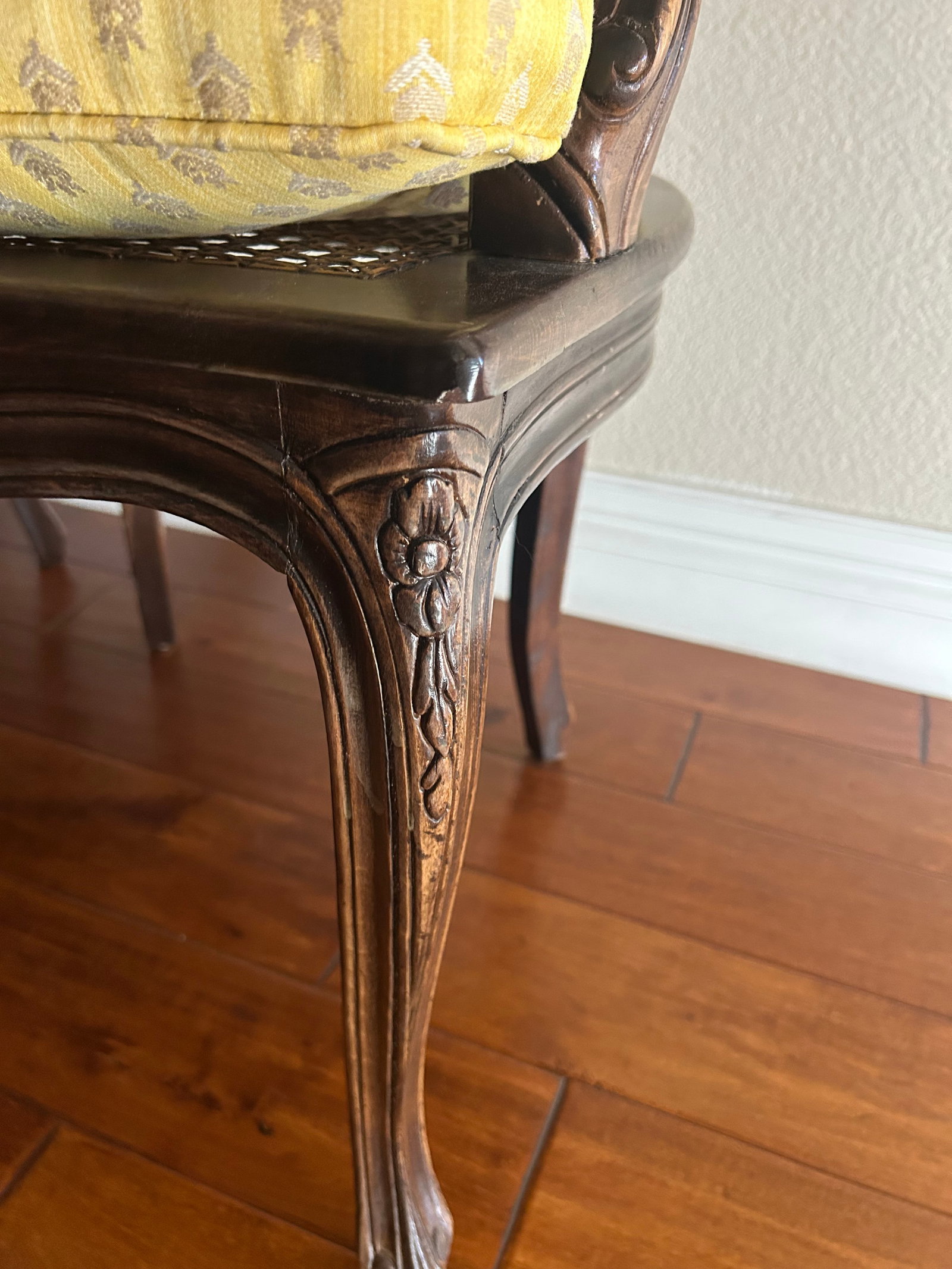 Vintage Ethan Allen Italian-Made Cane Back and Seat Armchair Pair (Ref 48864) - Made in Italy, Carve - 12