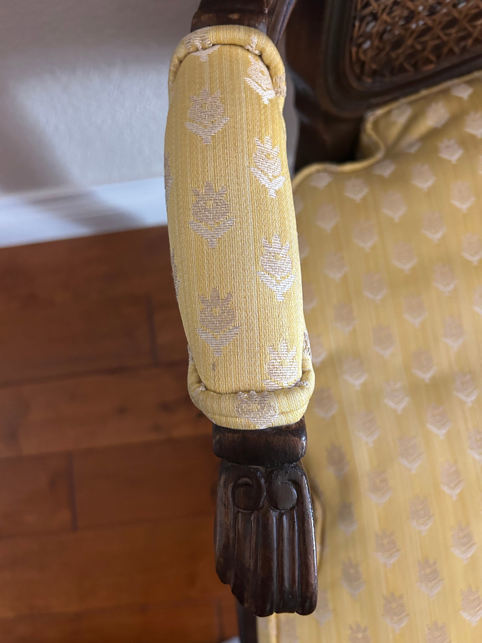 Vintage Ethan Allen Italian-Made Cane Back and Seat Armchair Pair (Ref 48864) - Made in Italy, Carve - 13