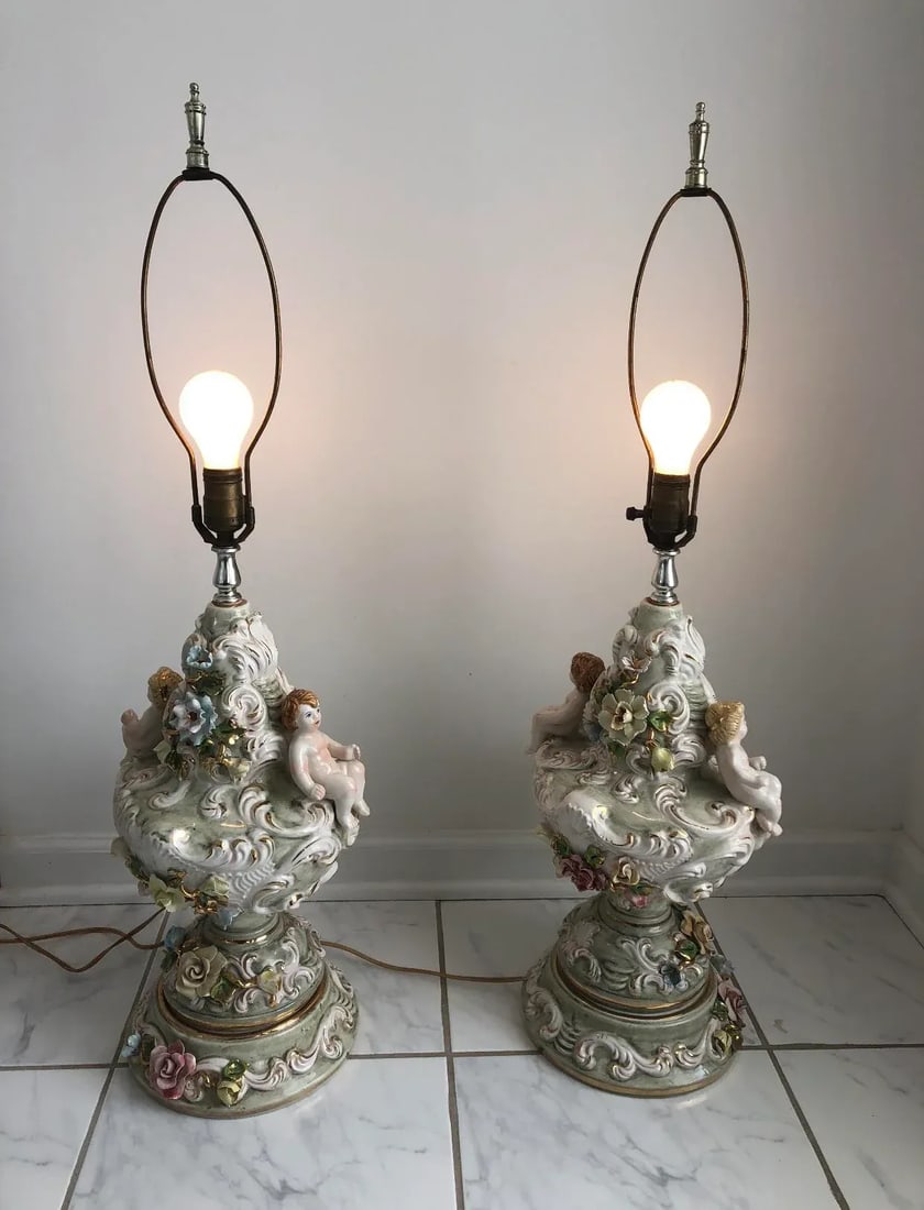 20th Century Italian Capodimonte Porcelain Lamps - a Pair - 10