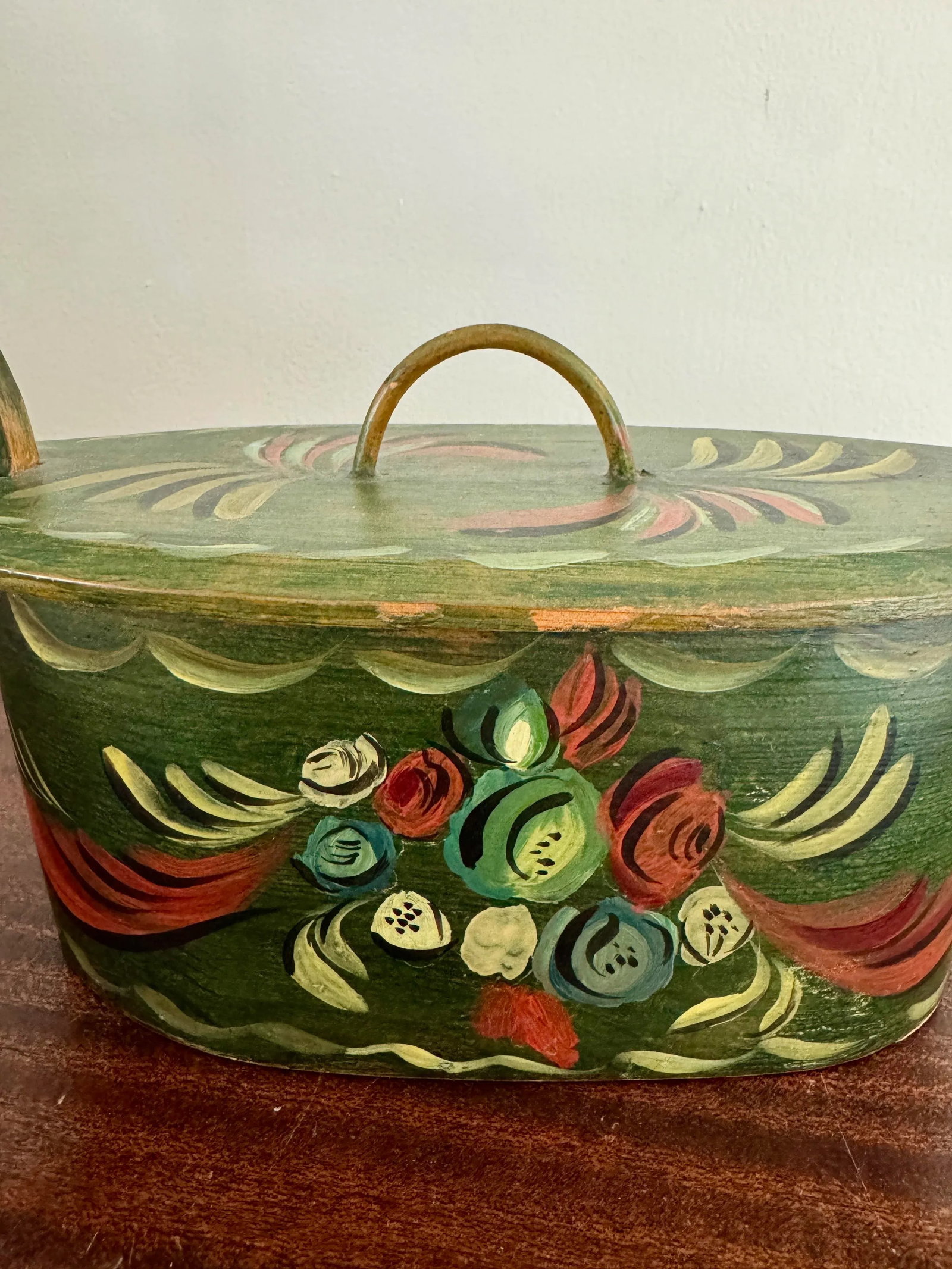 Primitive Norwegian Blue Rosemaling Tine Box - 3