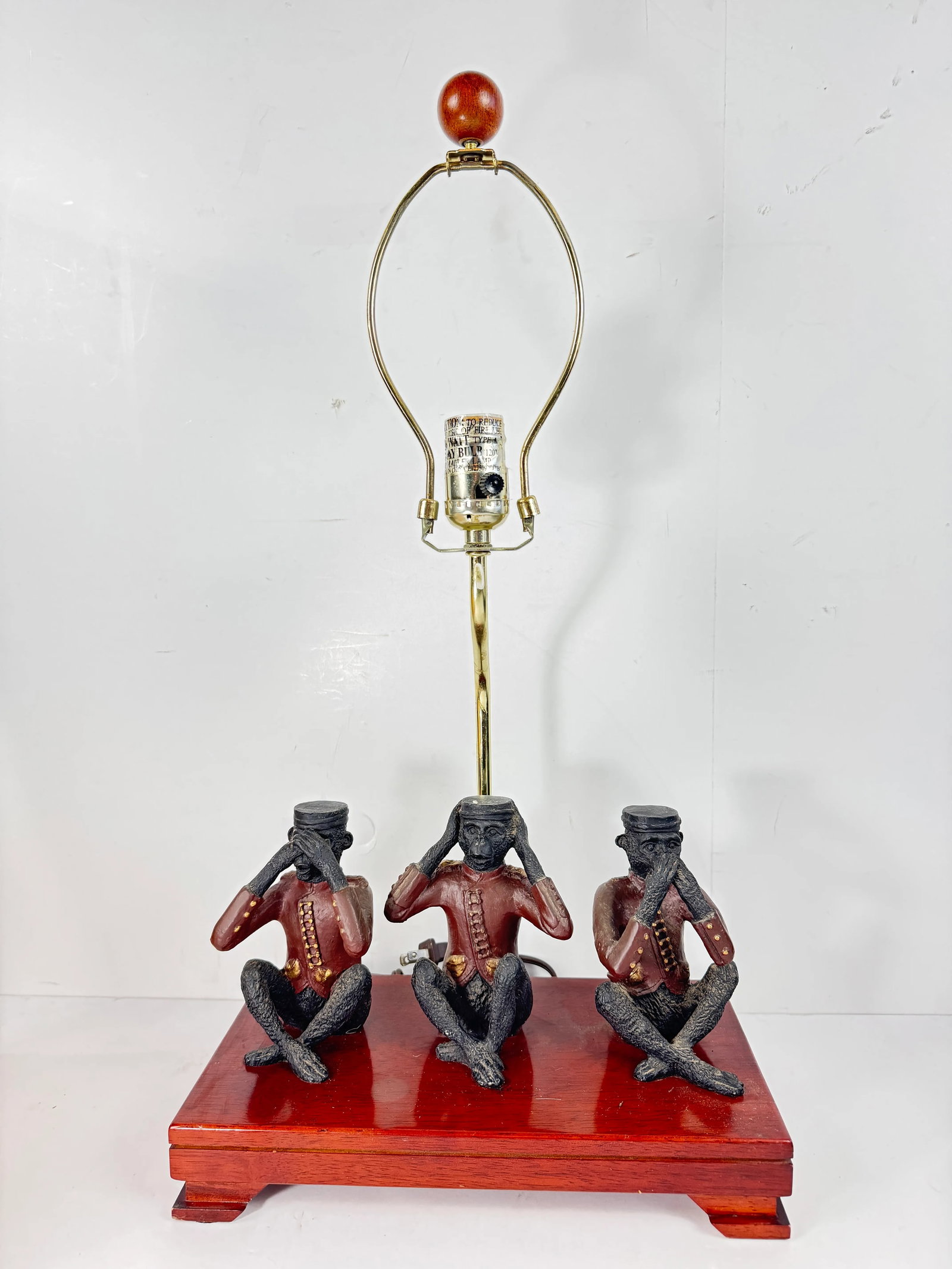 Vintage Wise Monkeys Table Lamp. See, Hear, Speak No Evil. - 11