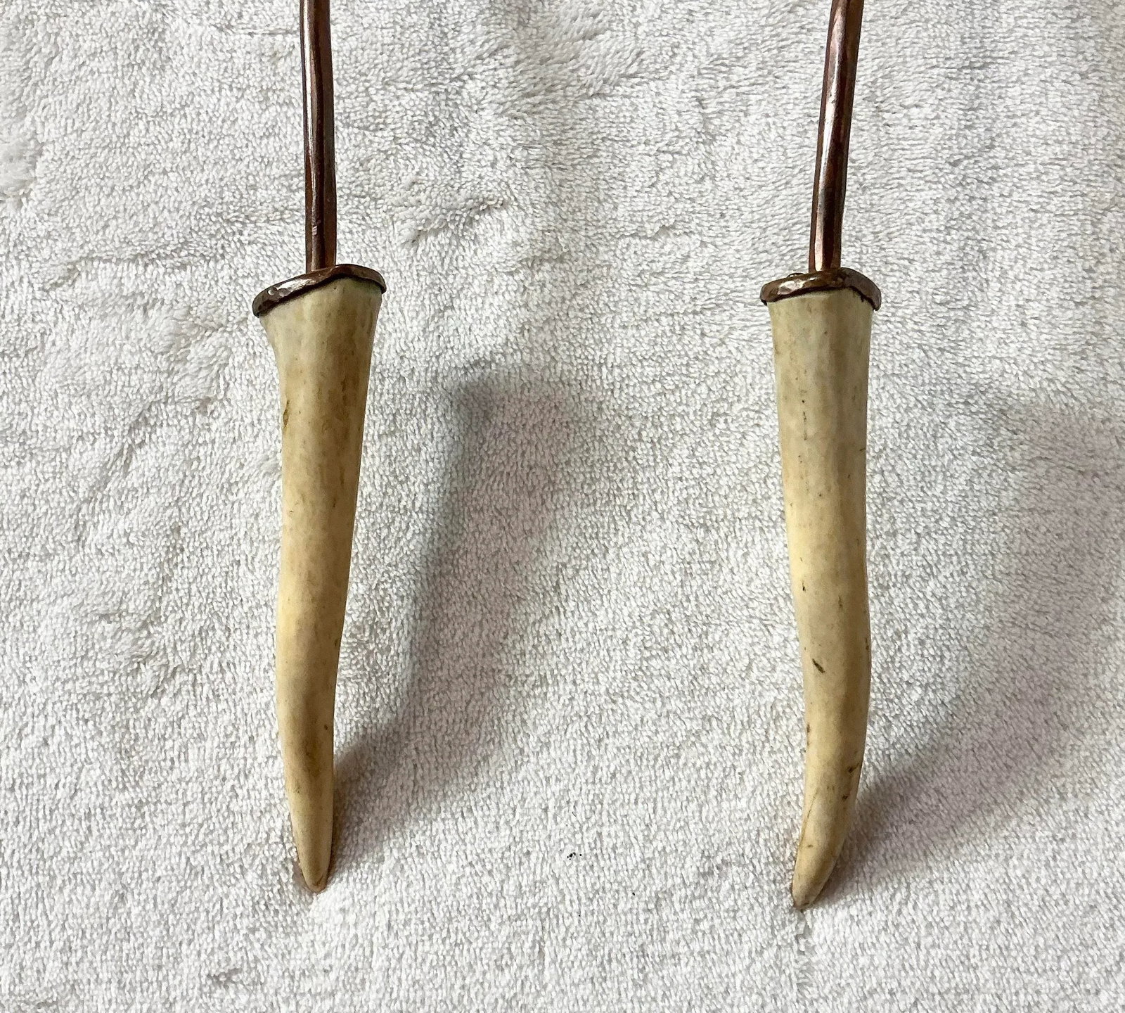Copper Hand-Hammered Leaf Shape With Antler Spoon and Fork Salad Servers Vintage - 7