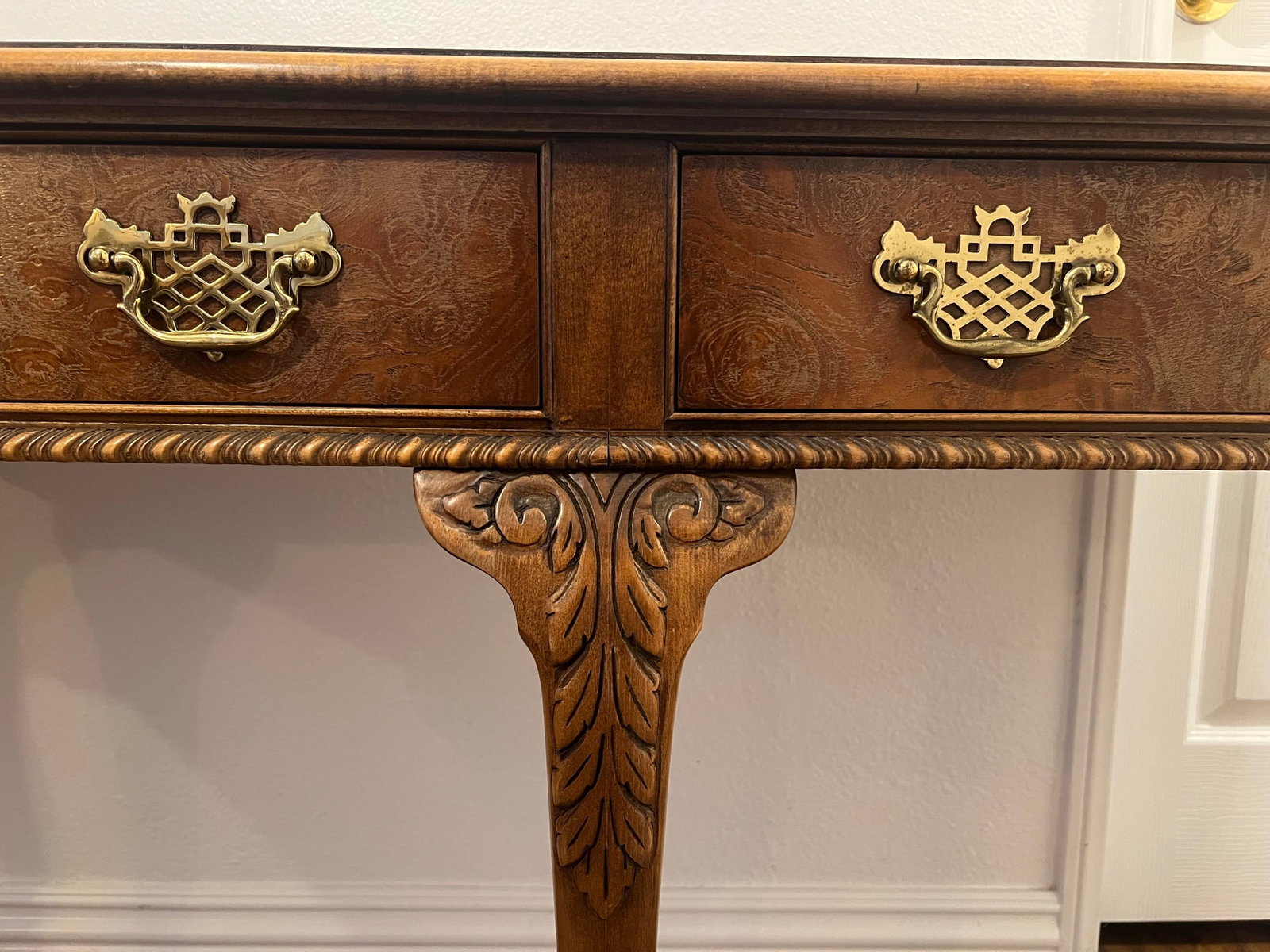 Mid 20th Century Baker Furniture Queen Anne Console Table - 4