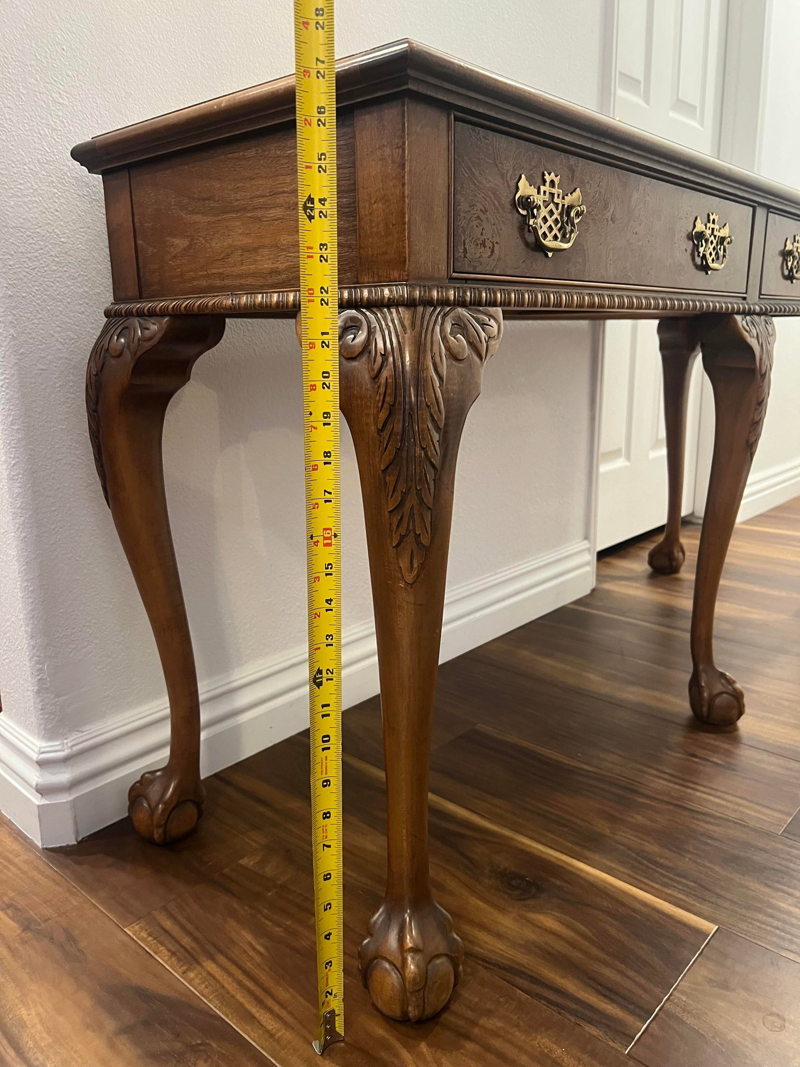 Mid 20th Century Baker Furniture Queen Anne Console Table - 9