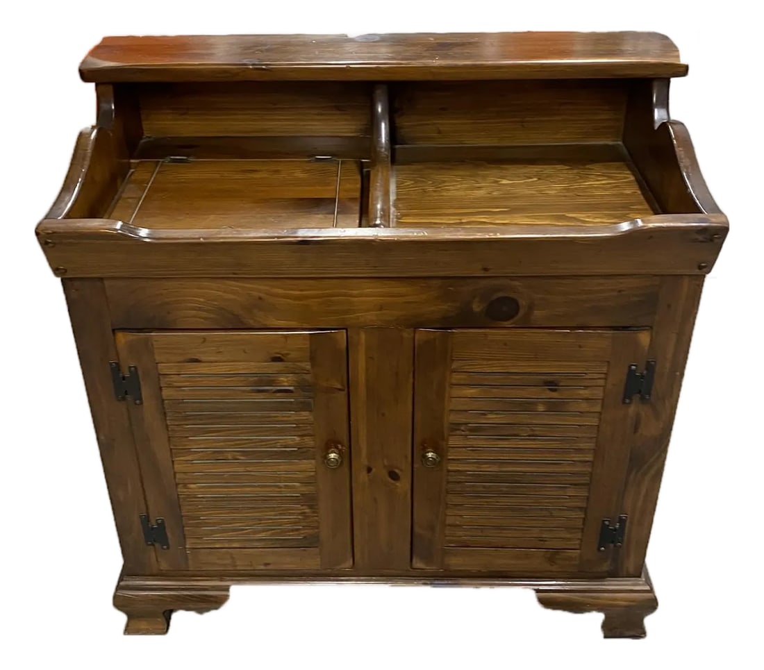 Ethan Allen Antiqued Pine Old Tavern Dry Sink Buffet (1 of 4)