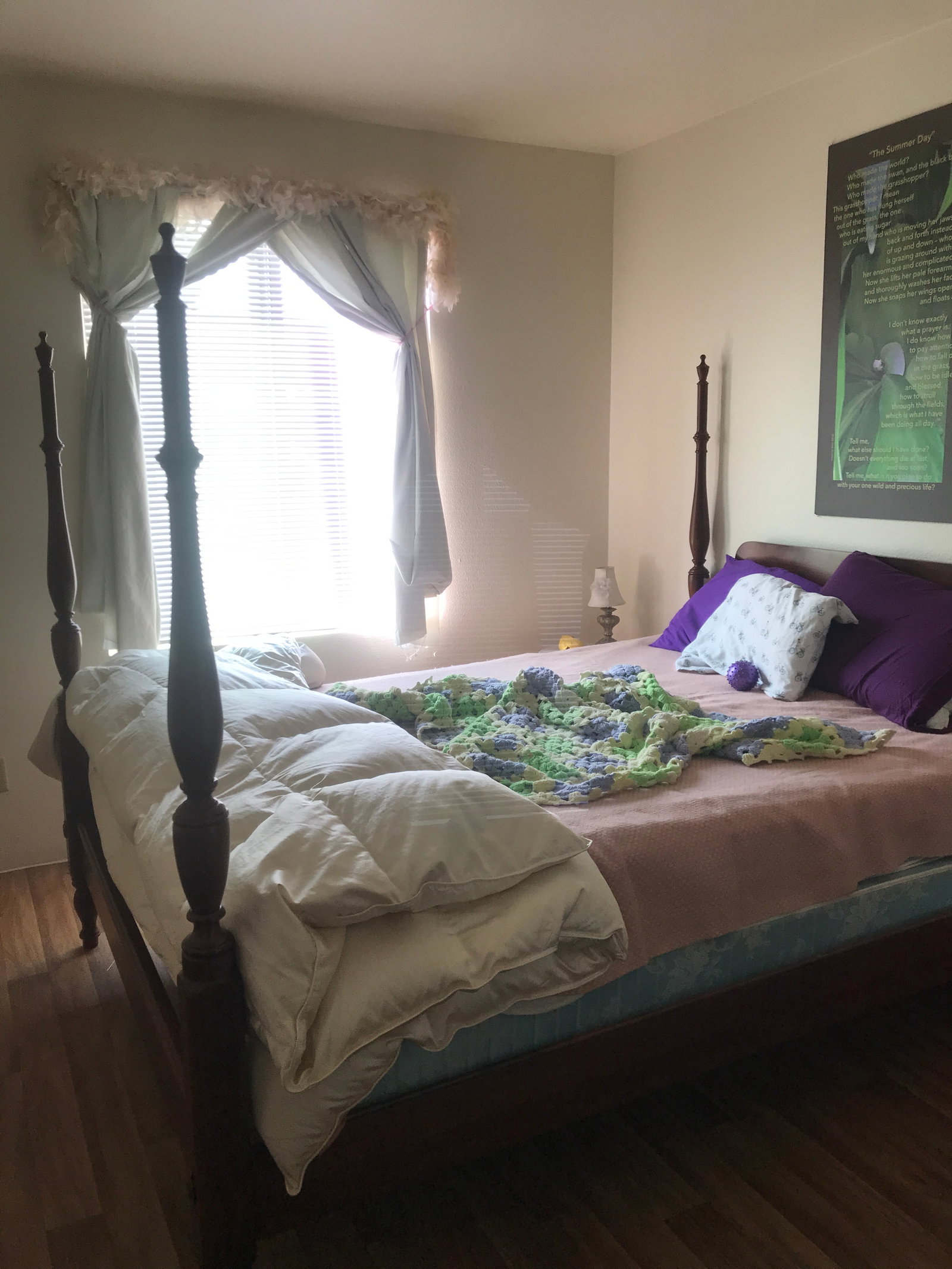 1970s Henkel Harris Wild Black Cherry 4-Poster Queen Bed Frame - 2