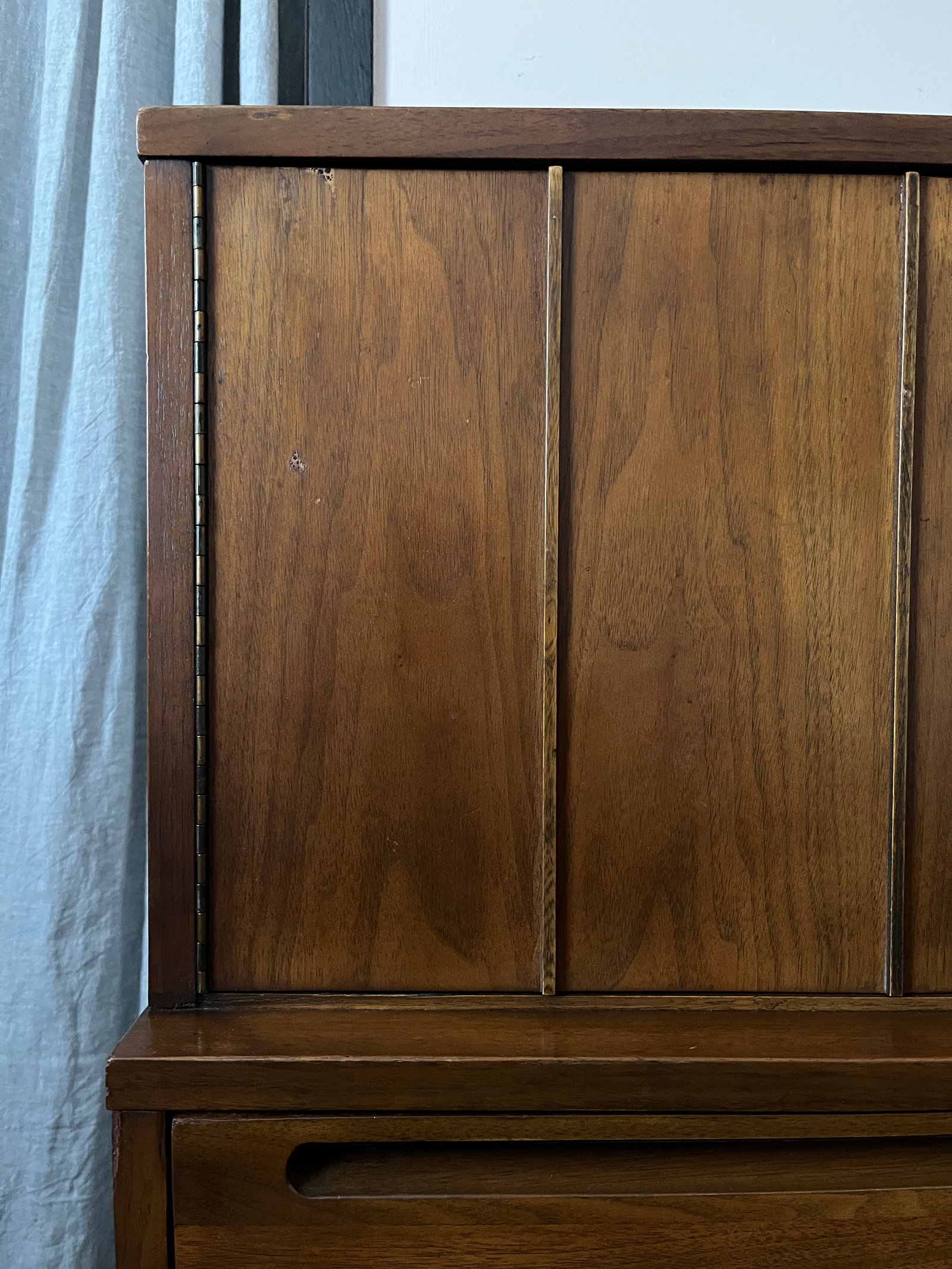 Vintage Mid-Century Modern Highboy Dresser by American of Martinsville - 2