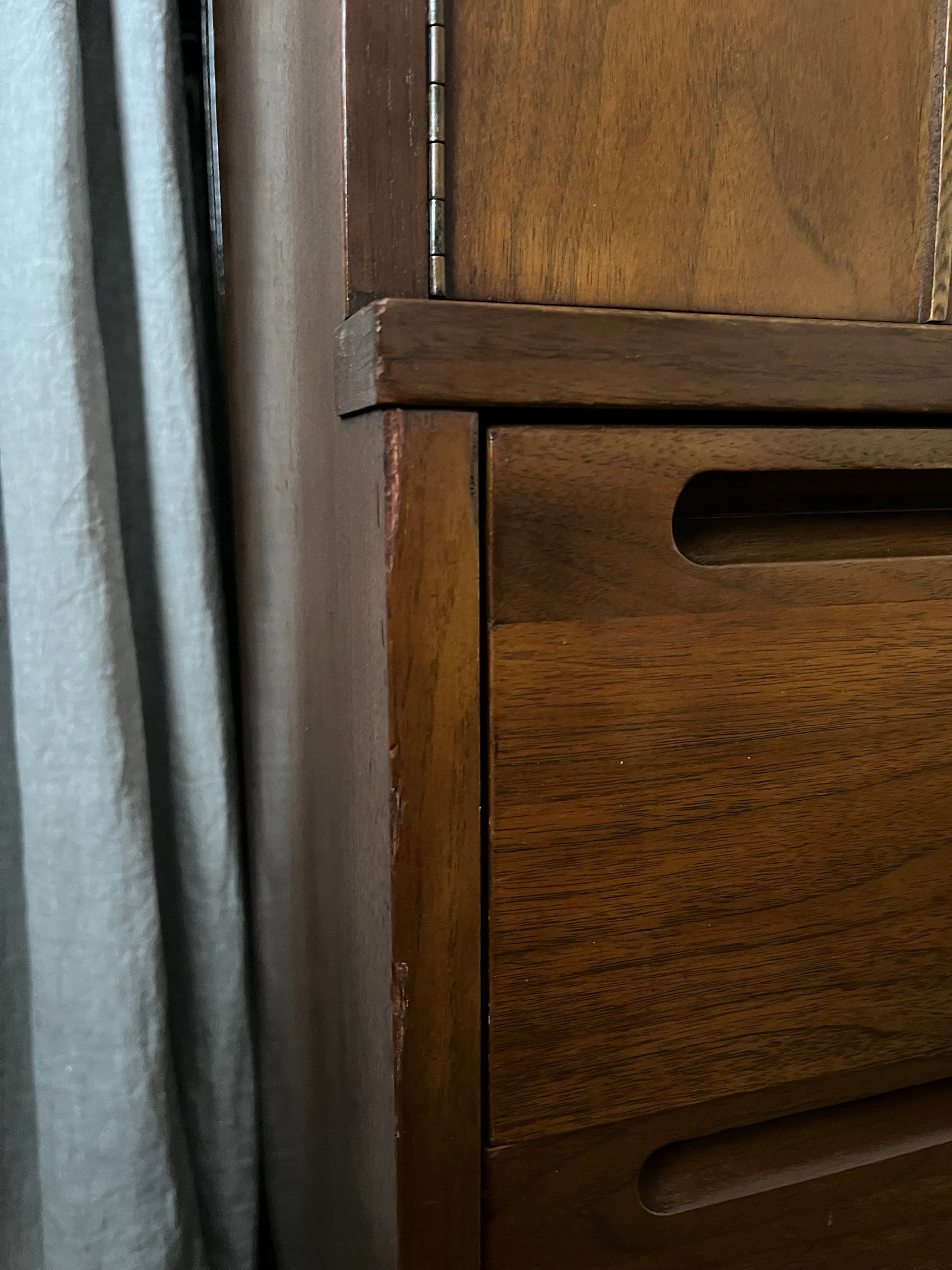 Vintage Mid-Century Modern Highboy Dresser by American of Martinsville - 6