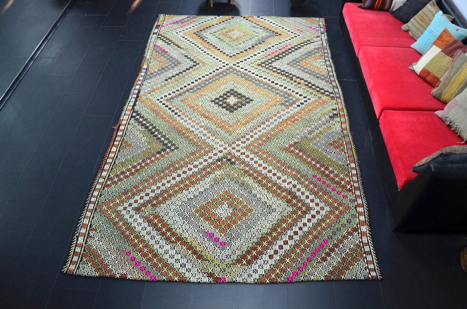 Vintage Turkish Anatolian Kilim Rug - 11