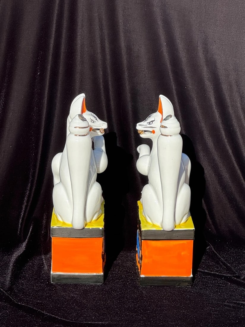 Large Pair of Japanese Inari Fox Figures - Gilt Porcelain Temple Guardians - 11