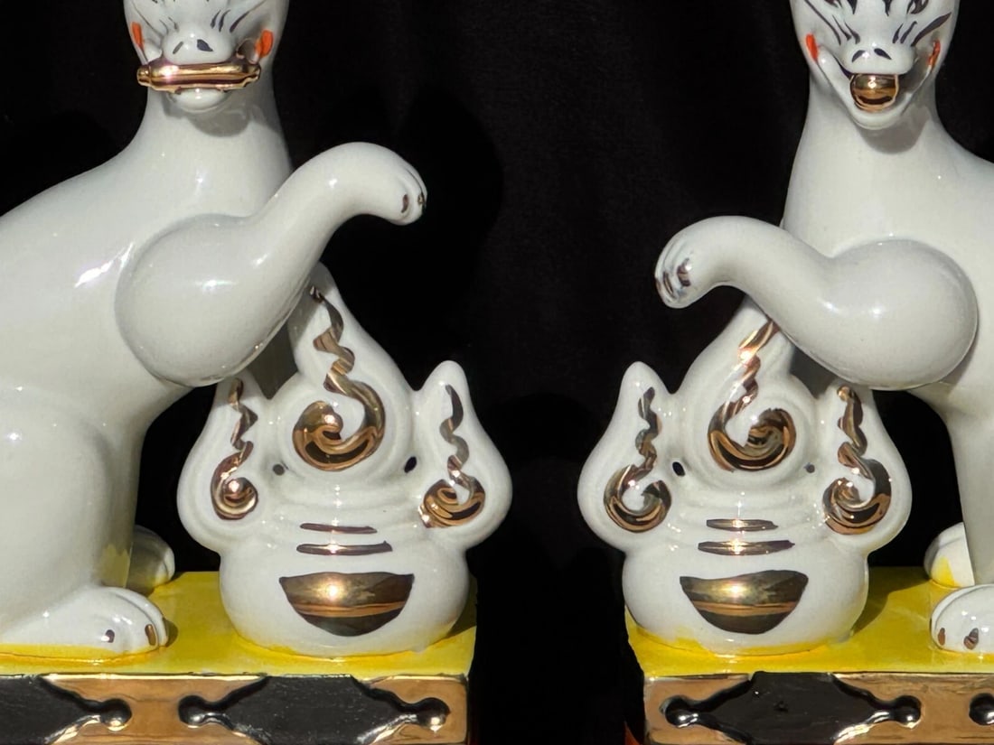 Large Pair of Japanese Inari Fox Figures - Gilt Porcelain Temple Guardians - 9