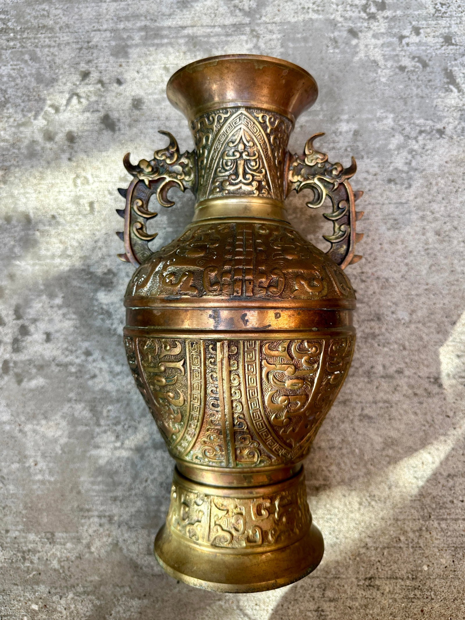 Late 19th-Century Chinese Archaistic Copper and Brass Altar Vase - Qing Dynasty With Taotie & Foo Dr - 4