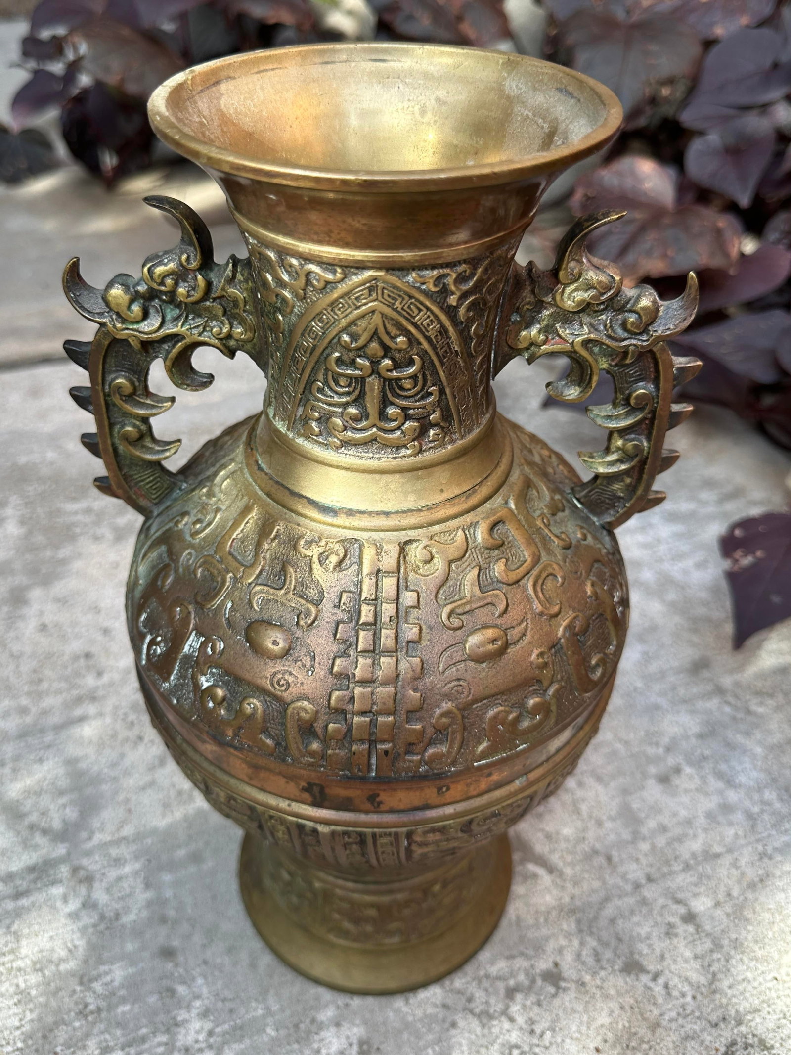 Late 19th-Century Chinese Archaistic Copper and Brass Altar Vase - Qing Dynasty With Taotie & Foo Dr - 7