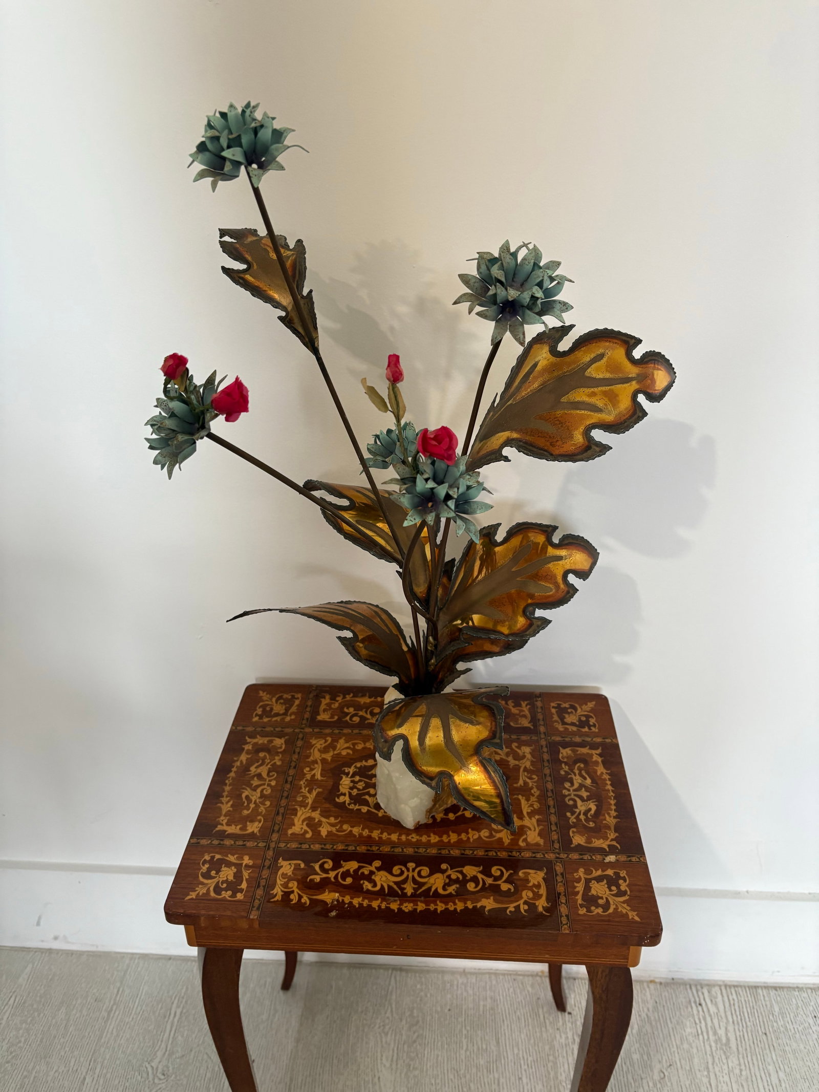 70's Brass and Onyx Flower Sculpture - 2