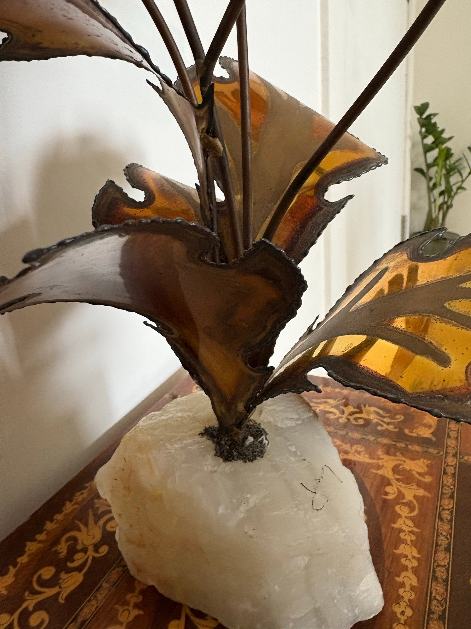 70's Brass and Onyx Flower Sculpture - 9