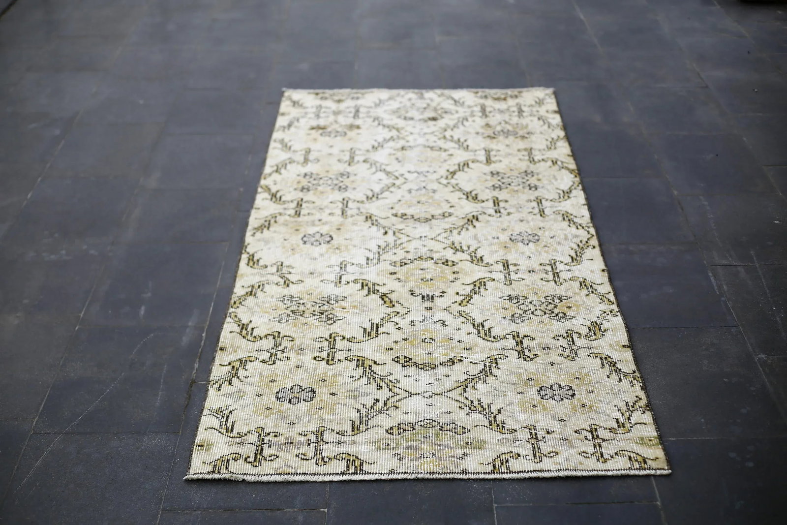 1960s Traditional Beige Hand Knotted Vintage Anatolian Runner Rug - 13