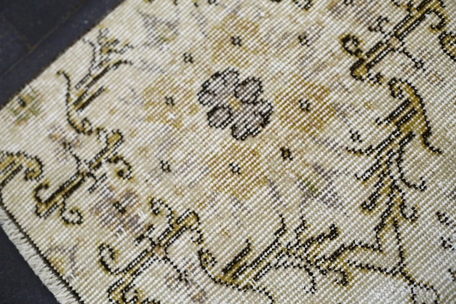 1960s Traditional Beige Hand Knotted Vintage Anatolian Runner Rug - 8