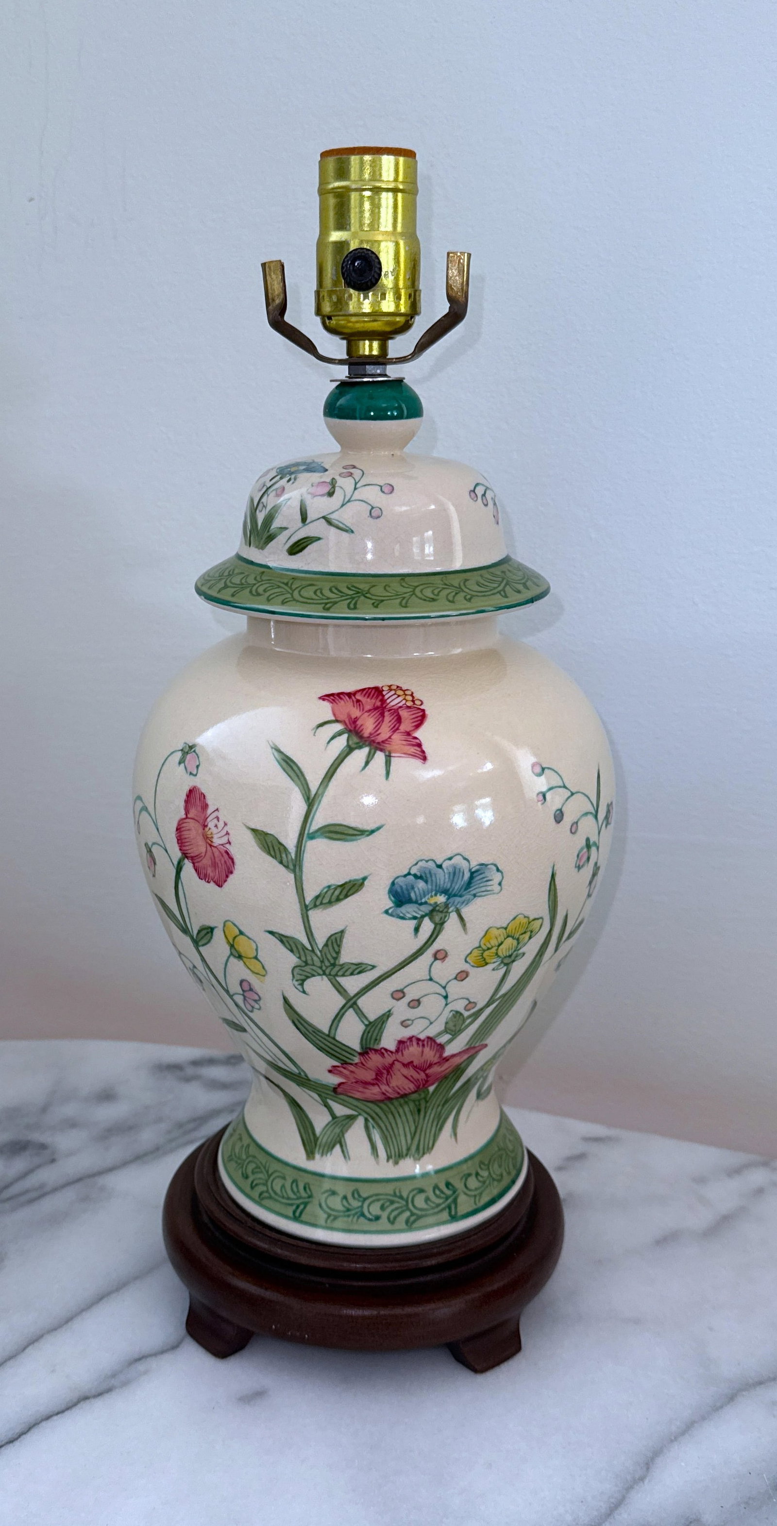 Late 20th Century Asian Porcelain Hand Painted Table Lamp - 5