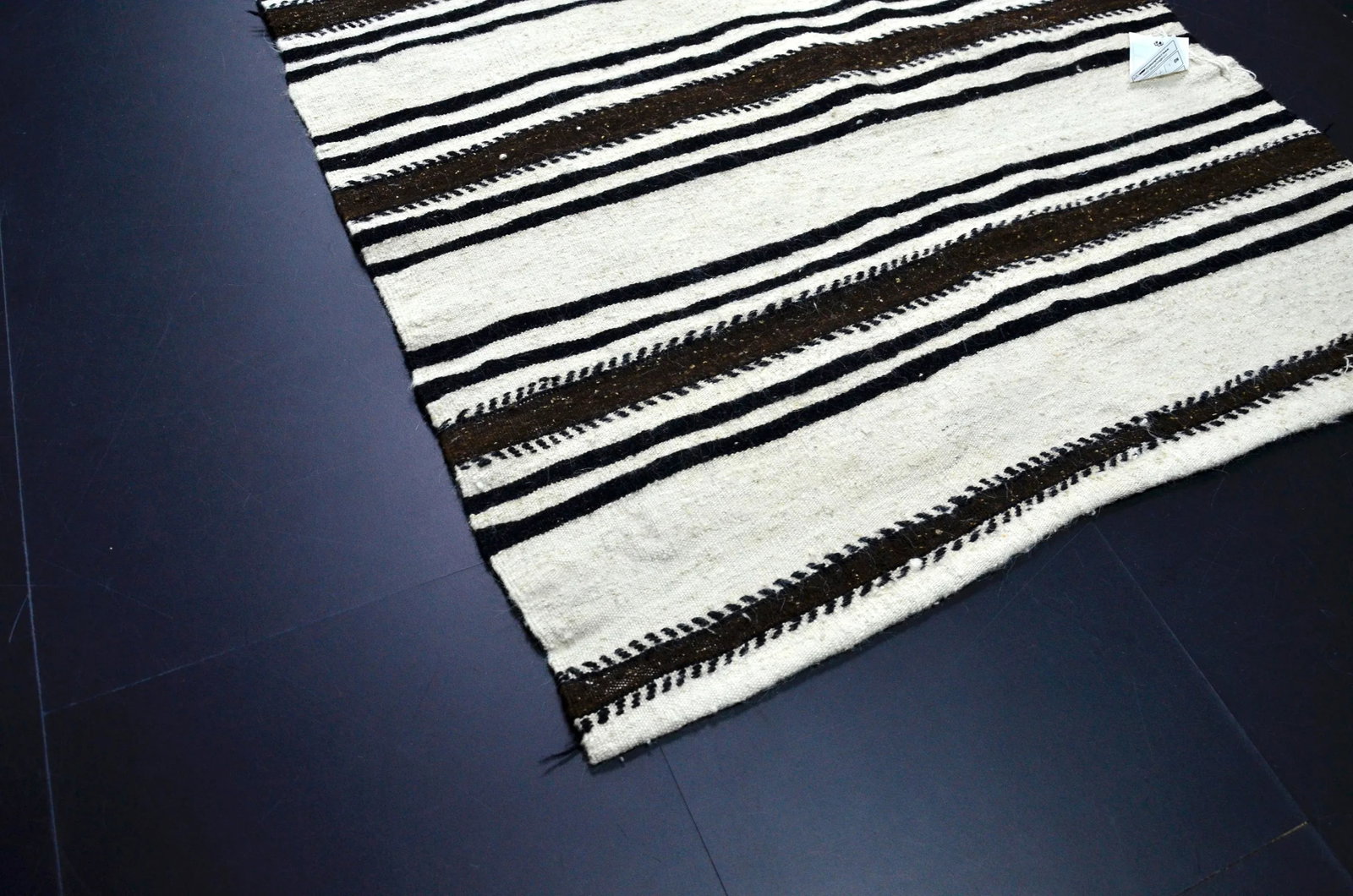 Vintage Long Turkish Handwoven Kilim Runner Rug - 6
