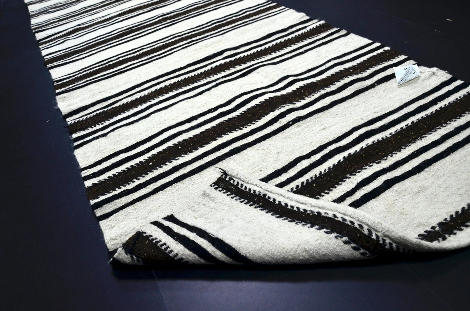 Vintage Long Turkish Handwoven Kilim Runner Rug - 7