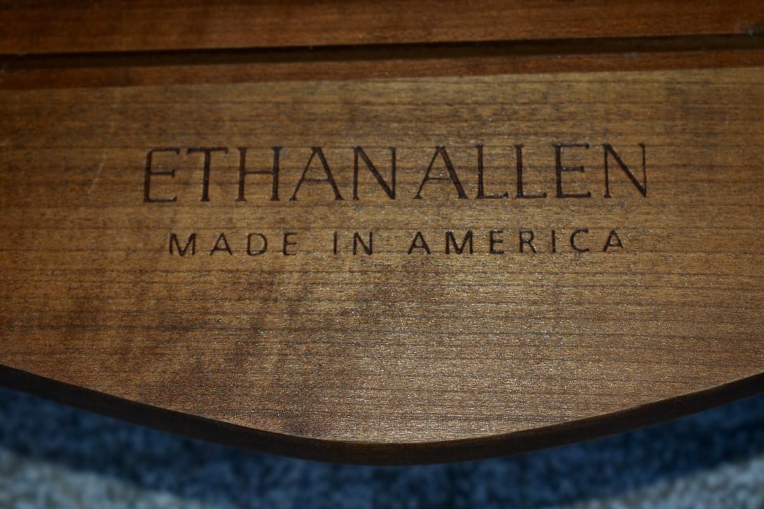Ethan Allen Cherry Table Queen Anne Style Oval Accent End Side 1990s - 10