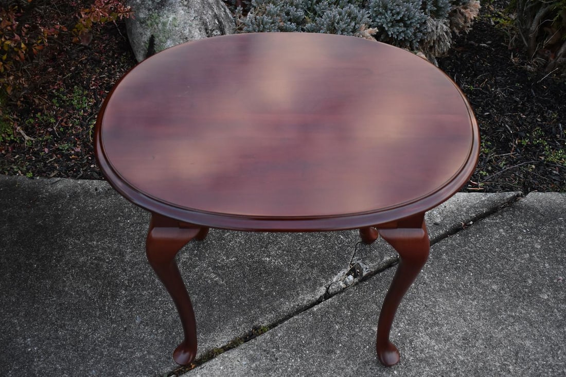 Ethan Allen Cherry Table Queen Anne Style Oval Accent End Side 1990s - 3