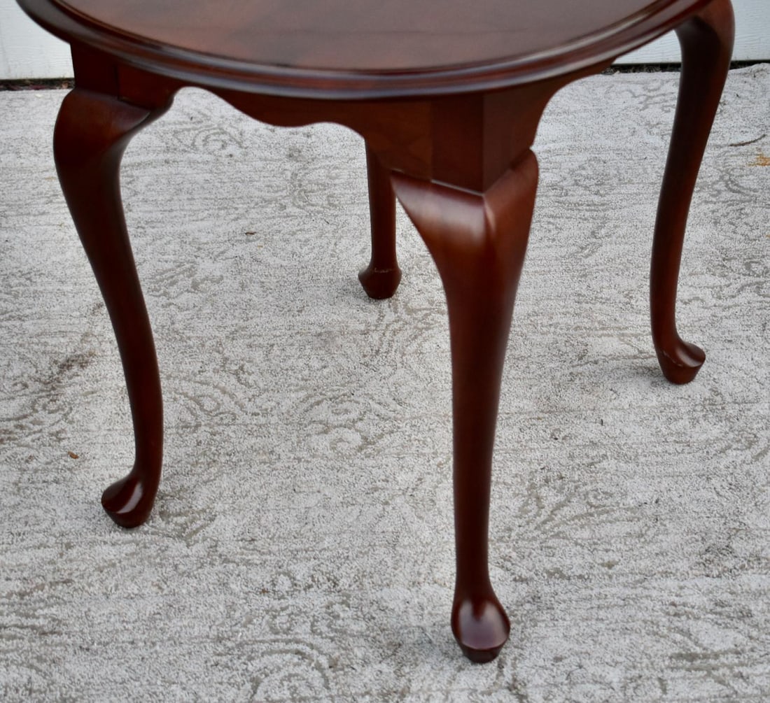 Ethan Allen Cherry Table Queen Anne Style Oval Accent End Side 1990s - 5