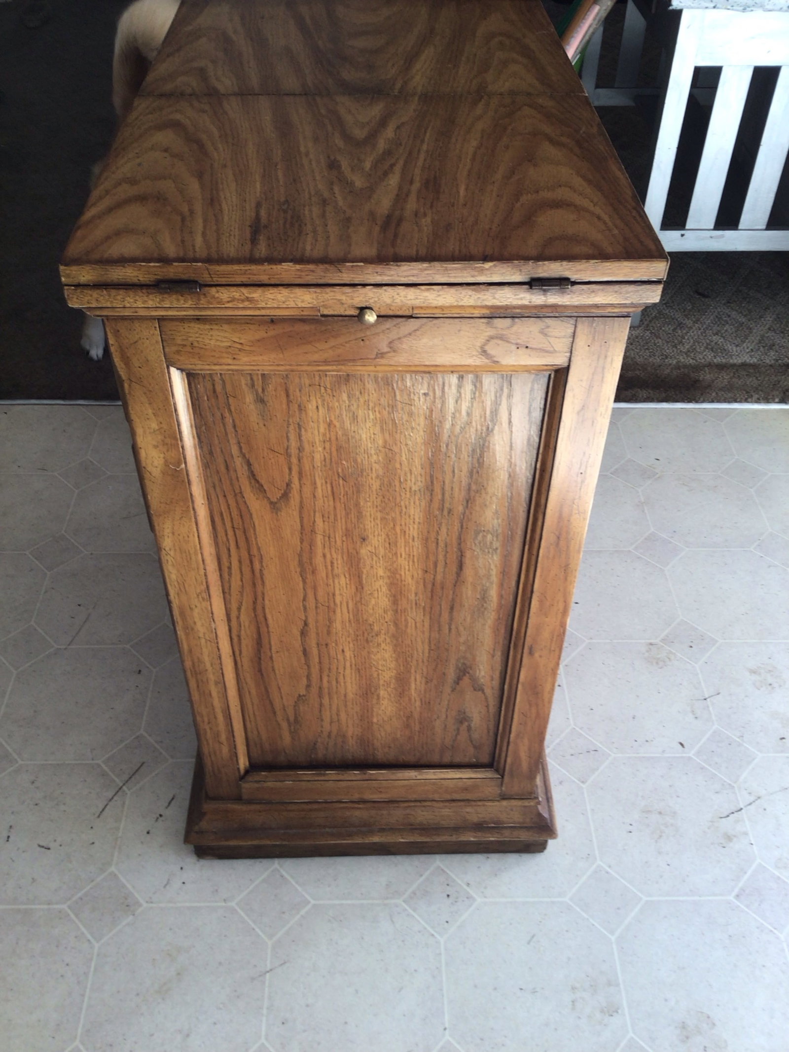Mid 20th Century Drexel Heritage Chartwell Solid Wood Vintage Expandable Drop-Leaf Server / Dry Bar - 8