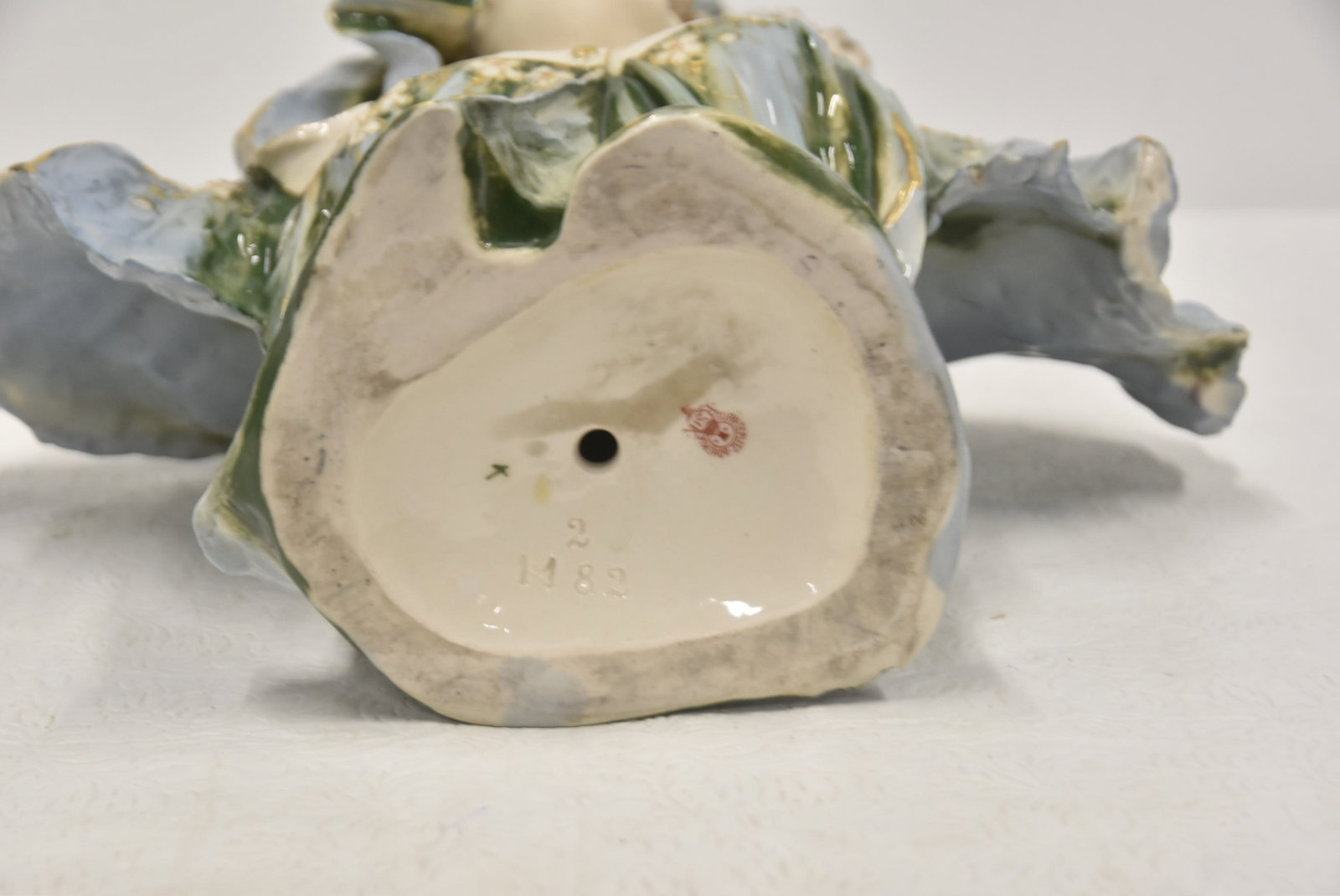 Early 20th Century Glazed Turn Tepltiz Amphora Bust of Woman - 10