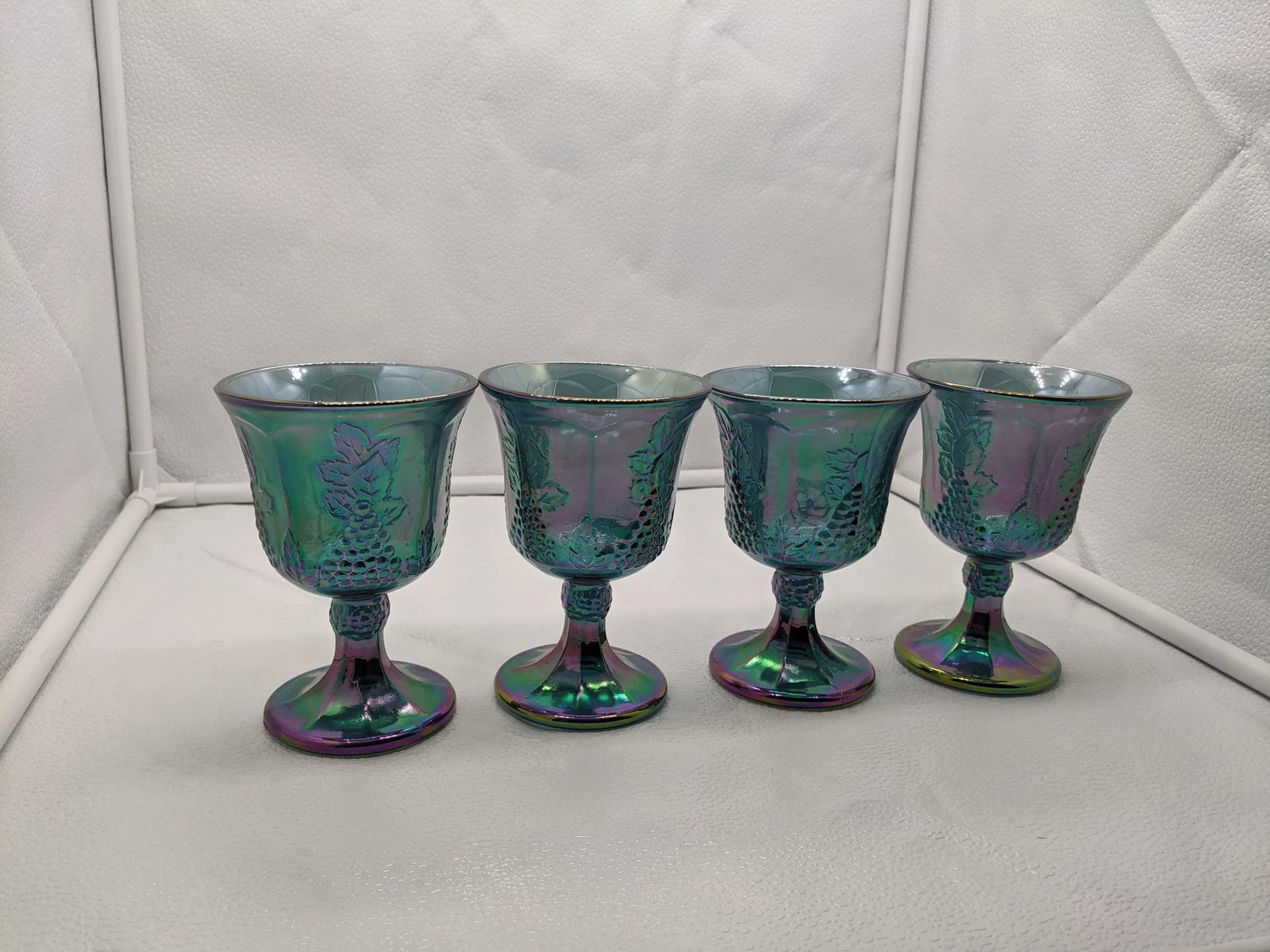 Vintage Indiana Grape Harvest Blue Carnival Water Goblets- Set of 4 - 8