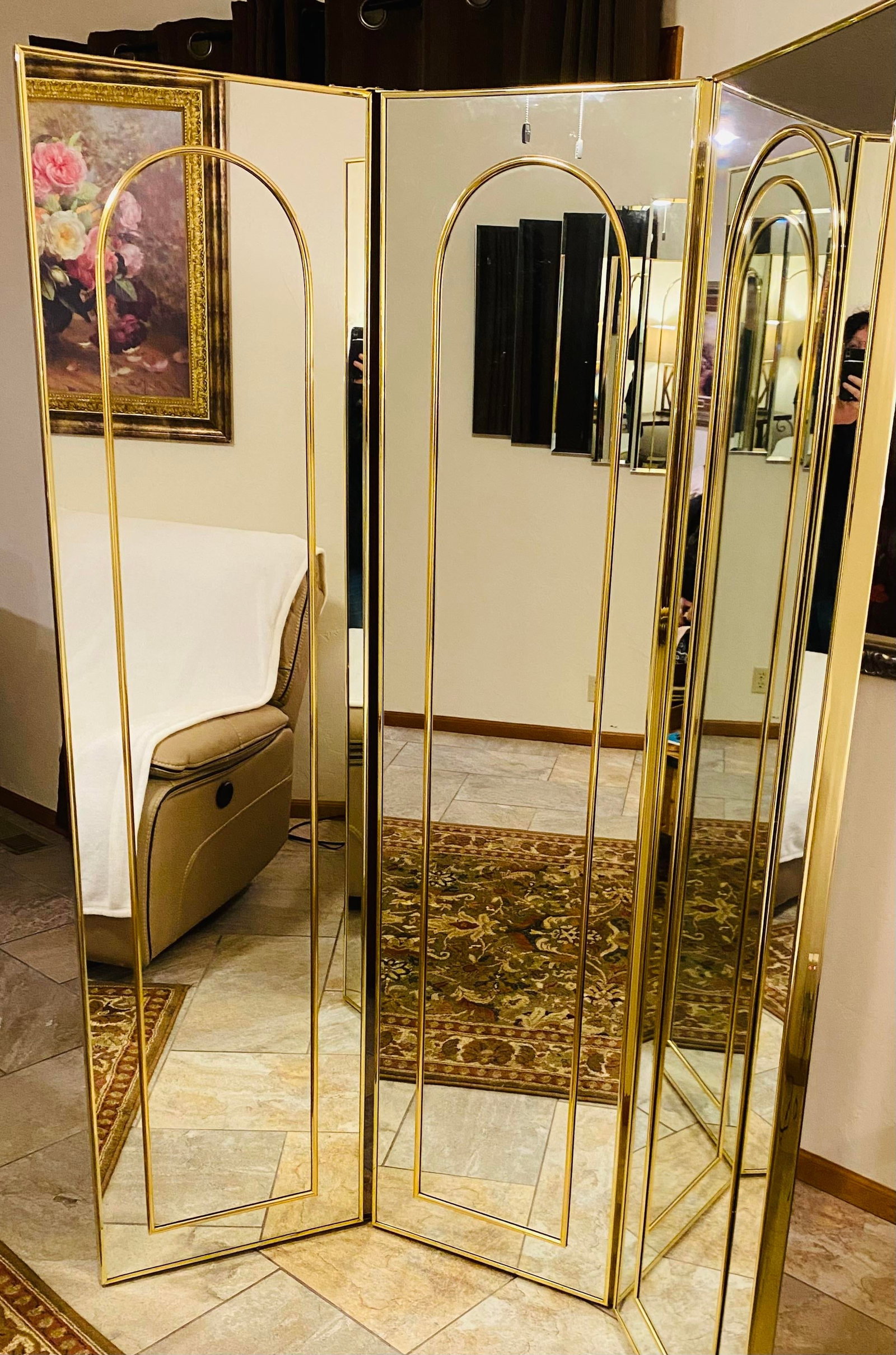 Mid-Century Modern Tri-Panel Dual-Sided Full Length Mirror - 2