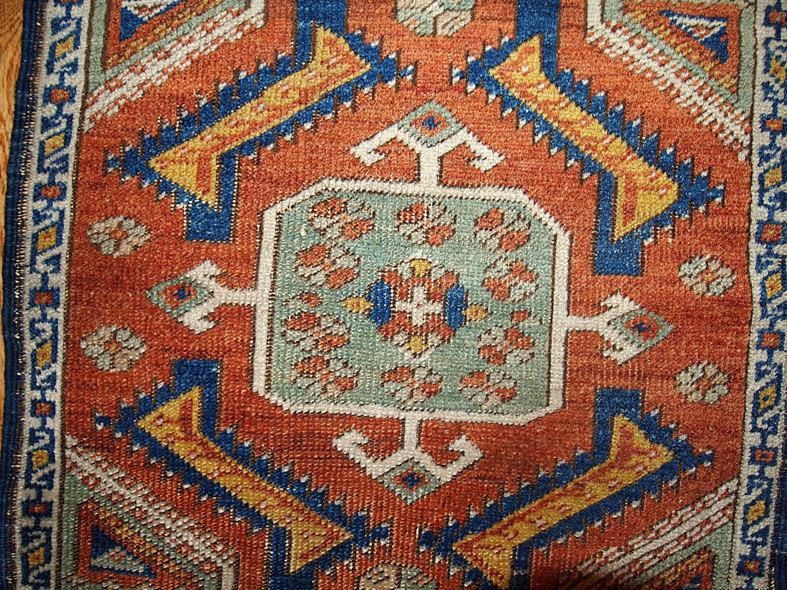 1870s Handmade Antique Collectible Turkish Yastik Rug - 4