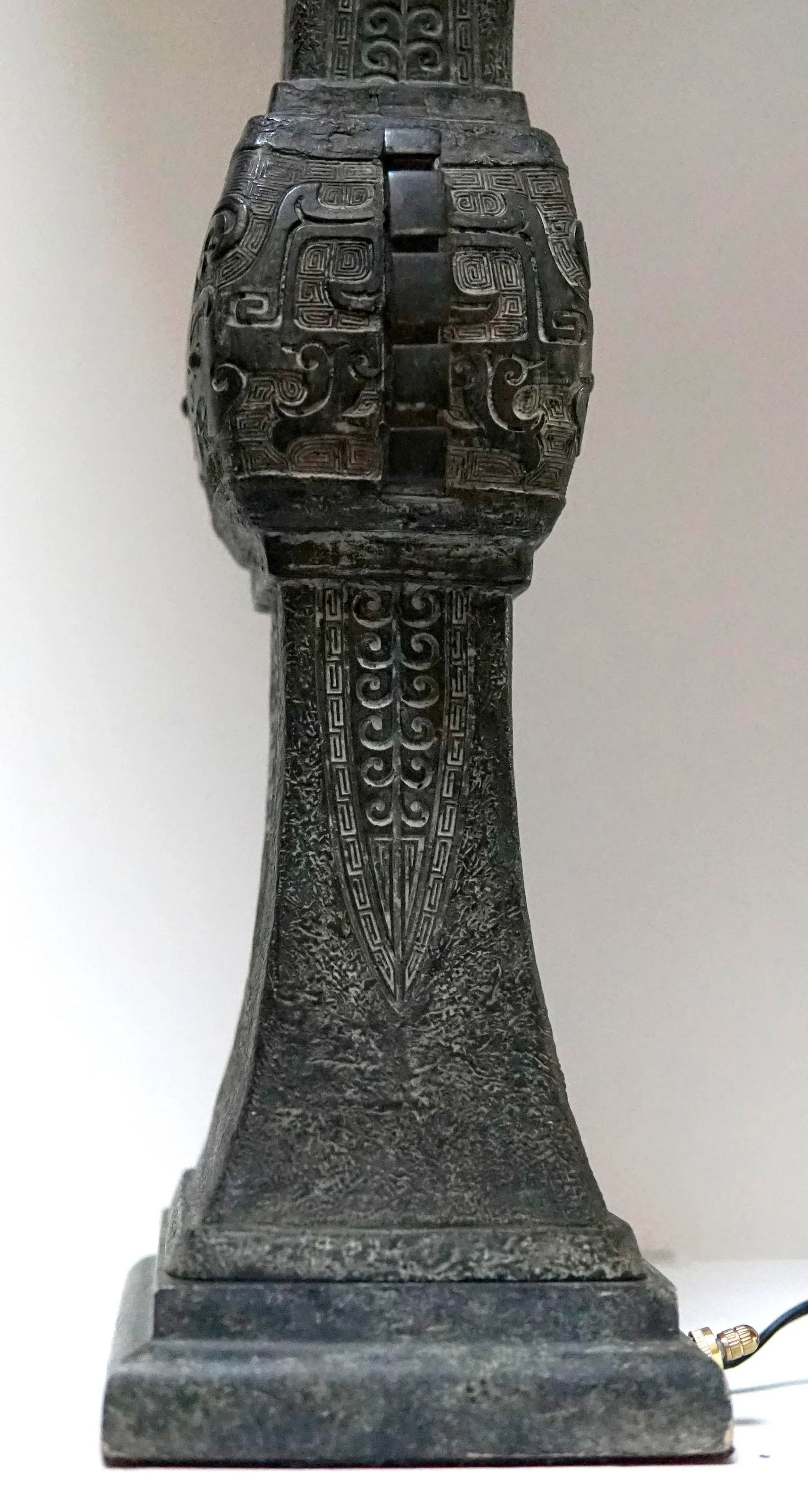 19th Century Japanese Bronze Table Lamp - 10