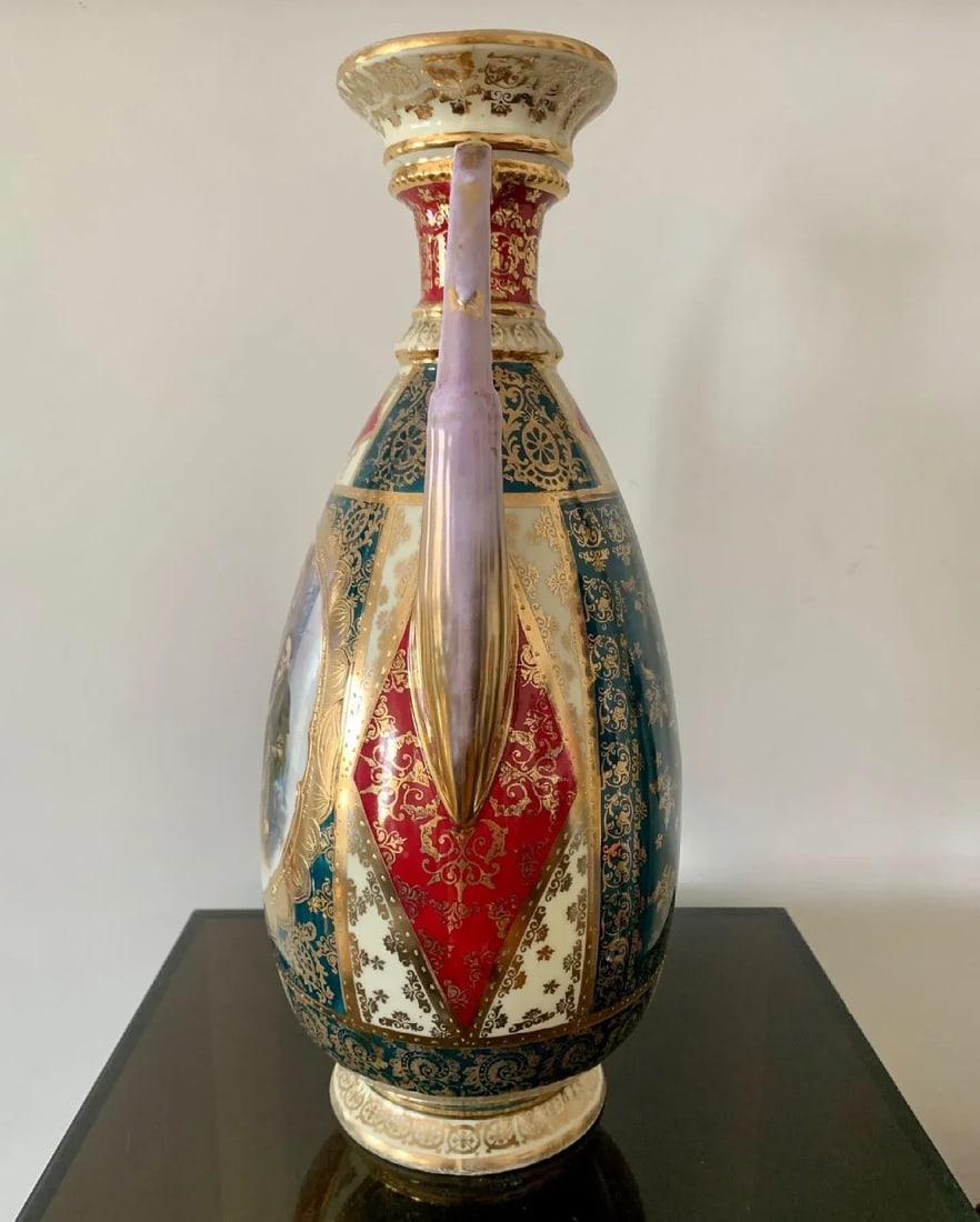 Vintage Royal Vienna-Style Shield/Beehive Marked Austrian Vase - 3
