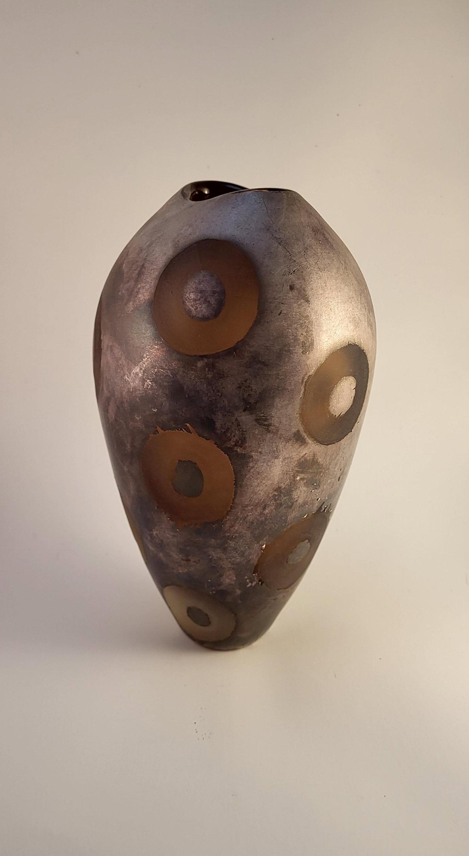 MCM Adam Aaronson Amber Studio Art Glass Vase With Patinated Surface and Circles - 3