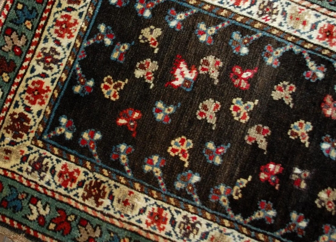 1880s Handmade Antique Caucasian Gendje Rug - 2