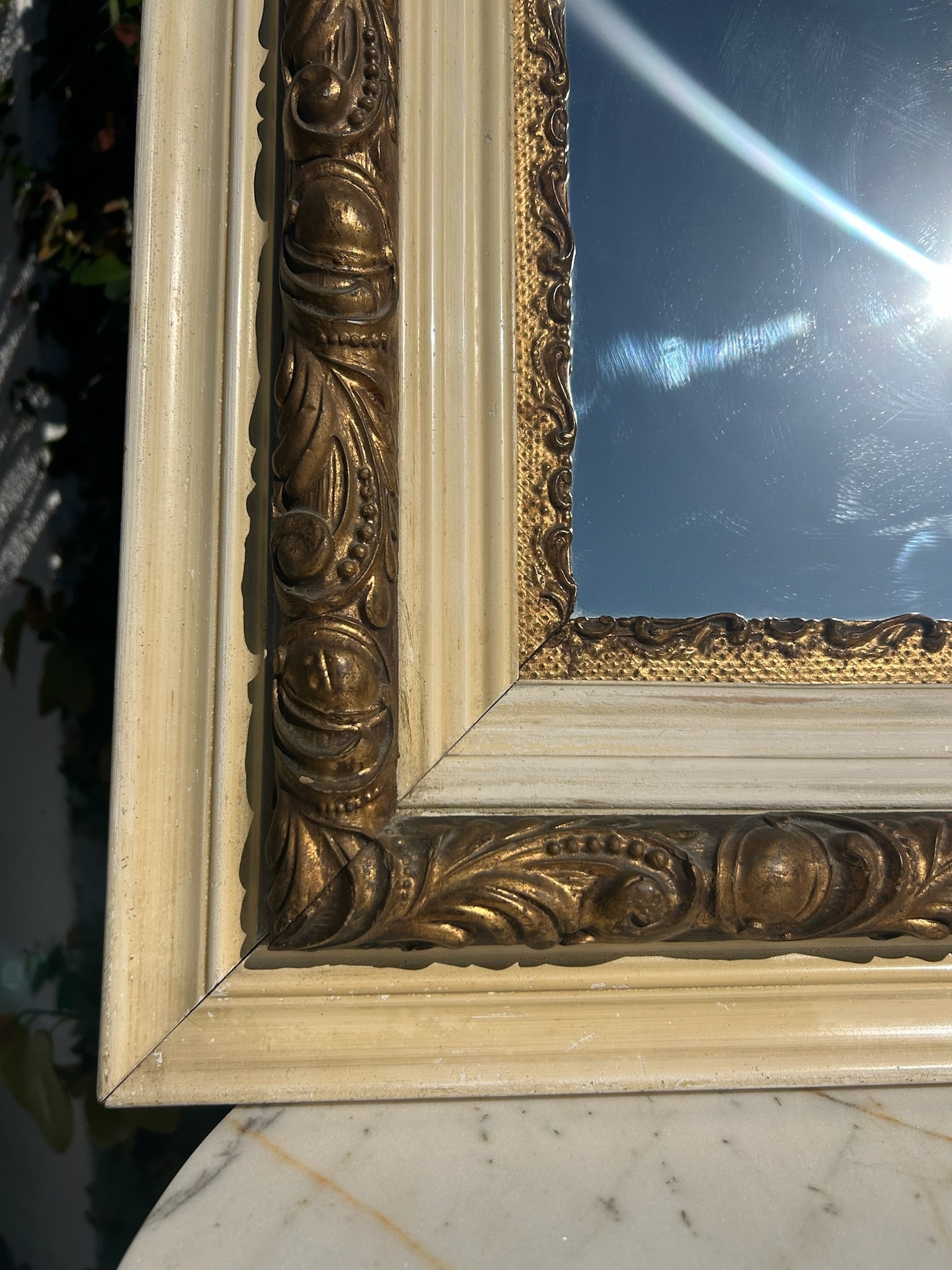 Vintage Wood & Gilt Framed Mirror - 3