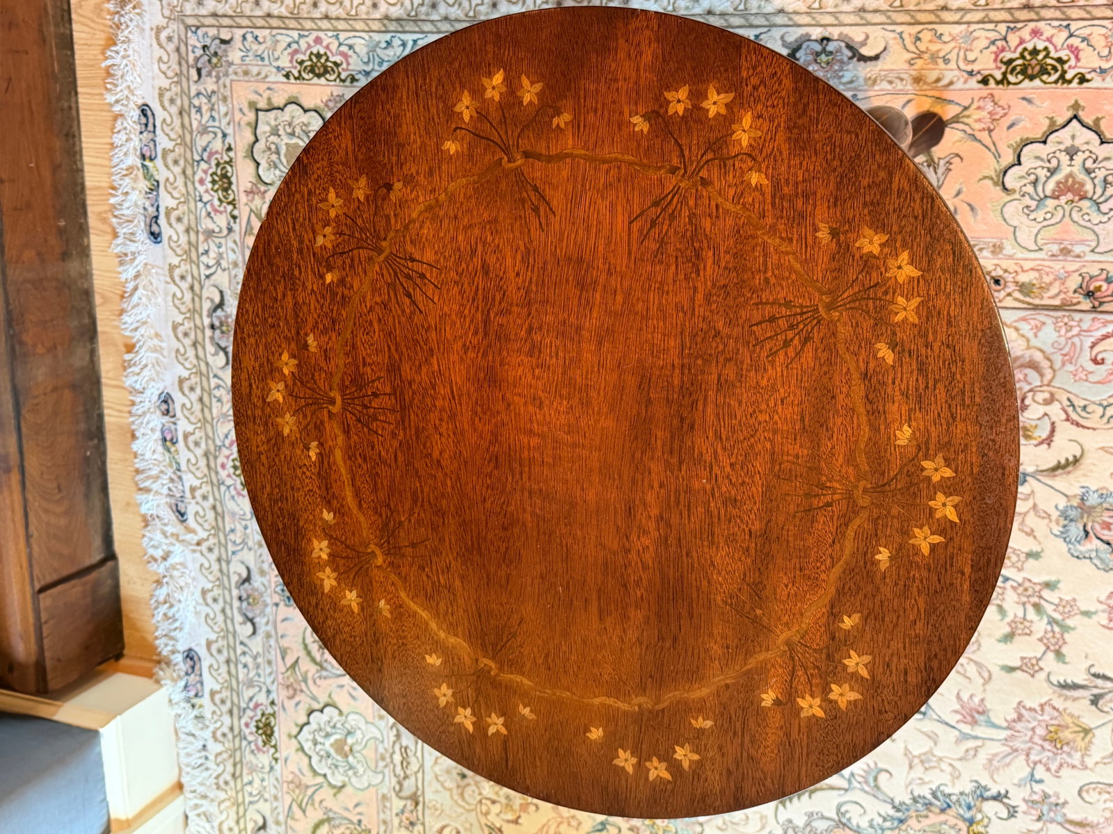 Late 20th Century Pair of Kindel Mahogany Round Side Tables With Floral Inlay - 5