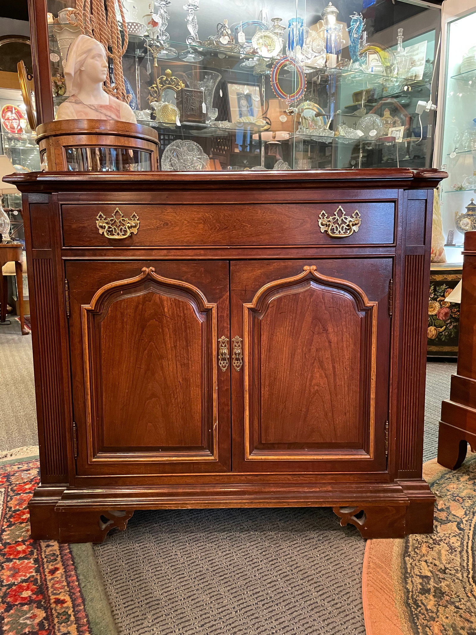 Vintage Thomasville Neo Colonial One Drawer Cupboard - 12