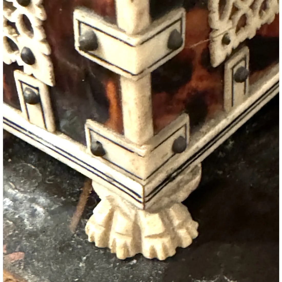 Antique Anglo Indian Box - 6