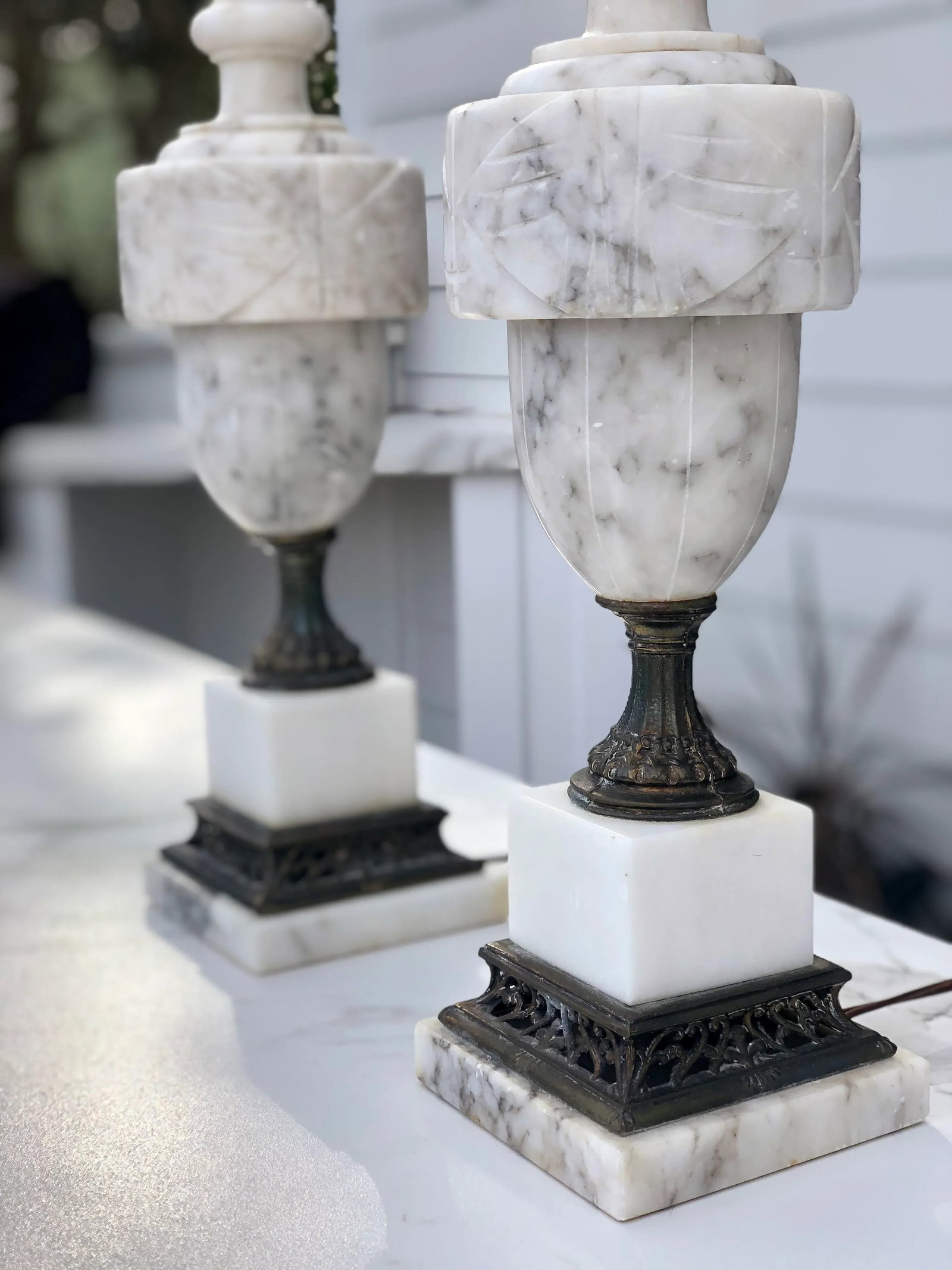 Late 19th Century Alabaster and Bronze Table Lamps, a Pair - 3