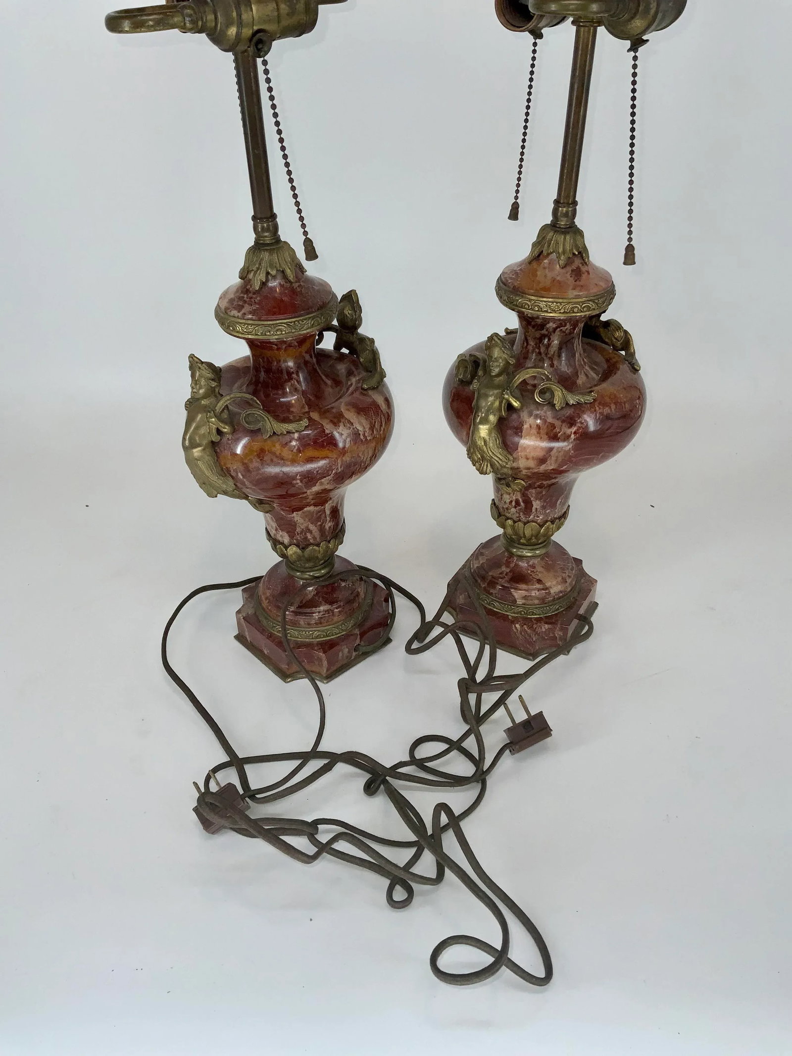 Pair of French Empire Style Rouge Marble Table Lamps With Figuras Bronze Mounts - 11