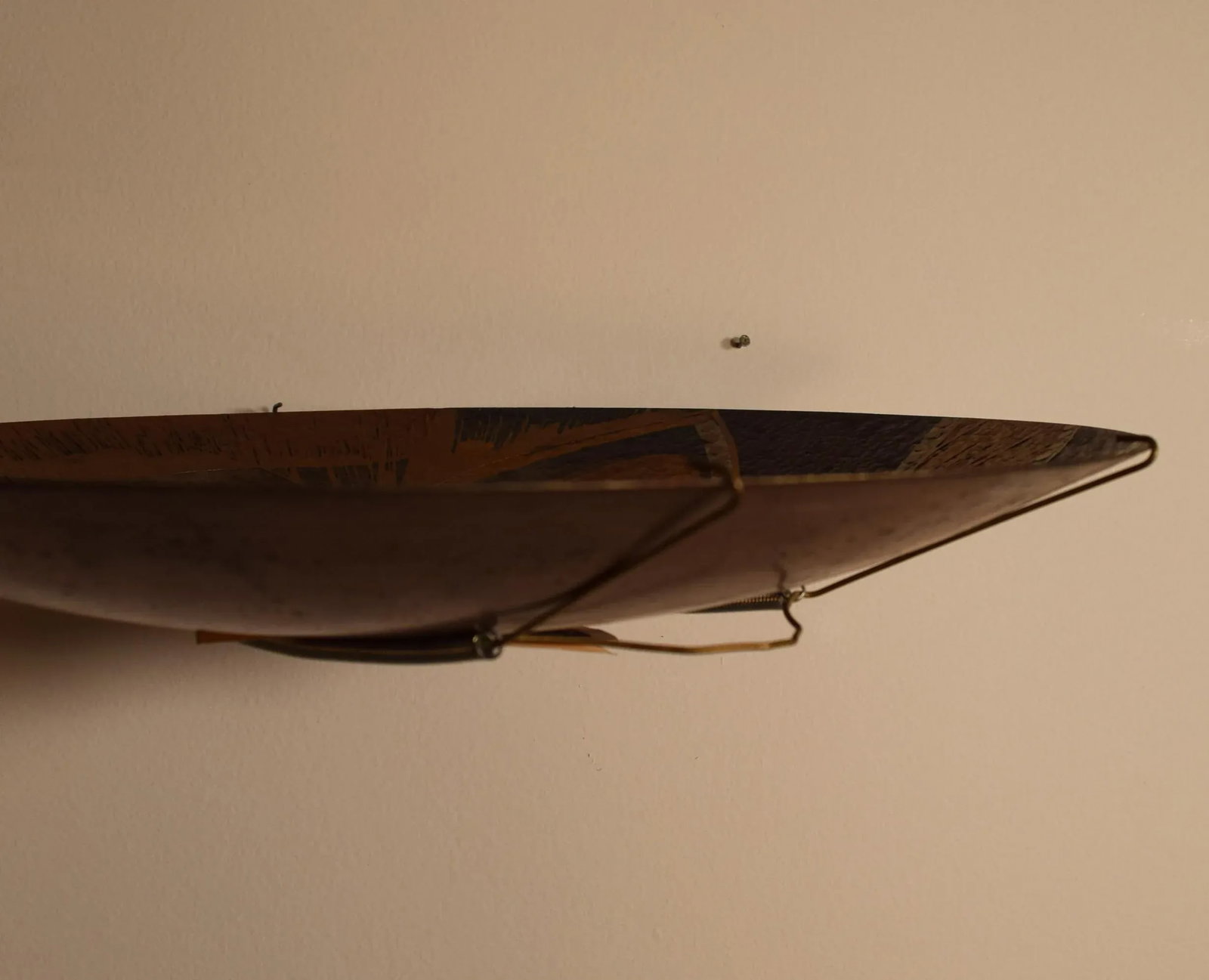 1970s Large Lee Barnes Peck Decorative Charger - 7