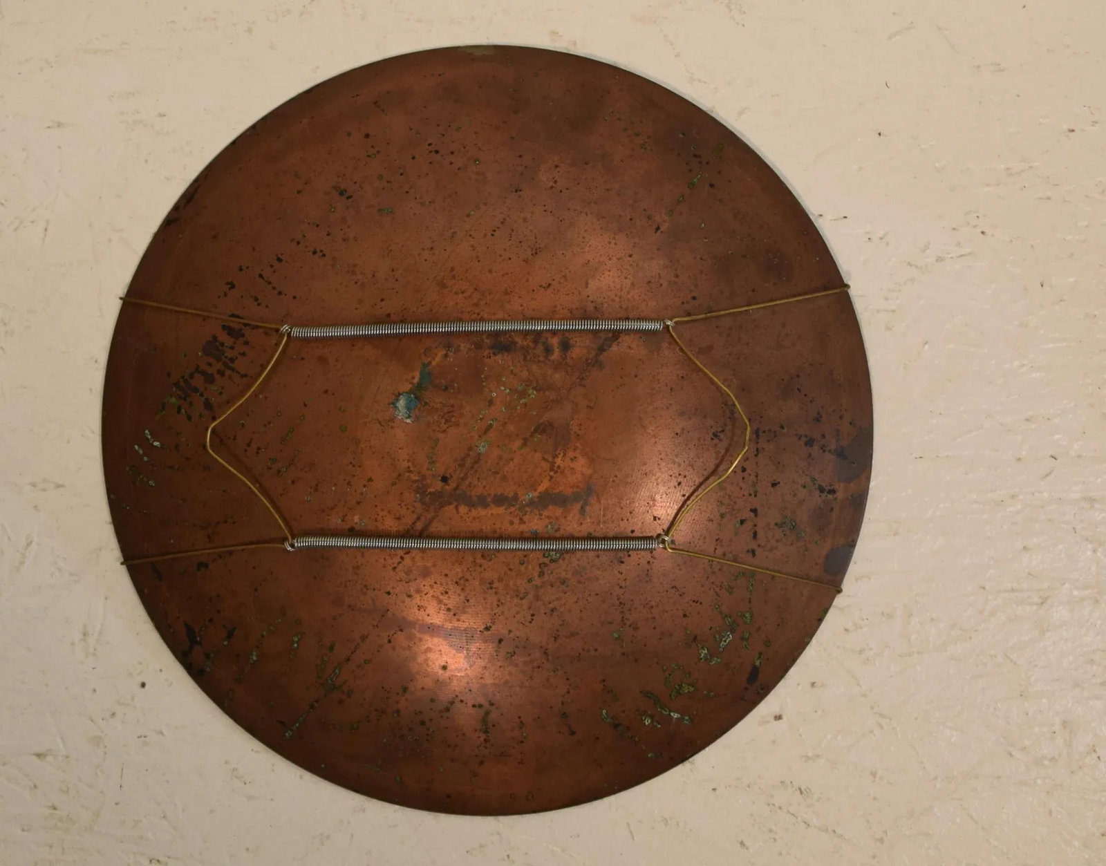 1970s Large Lee Barnes Peck Decorative Charger - 8