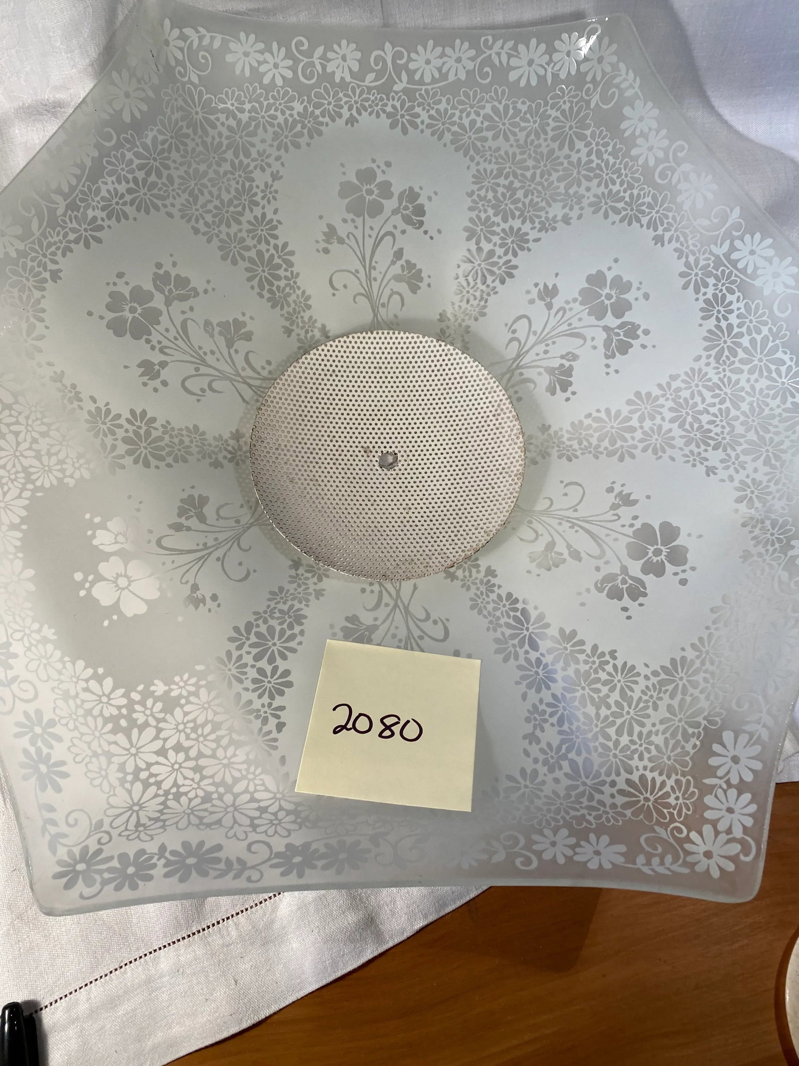 1950s Glass Floral Hexagon Diffuser for Flush Mount Light Fixture - 7