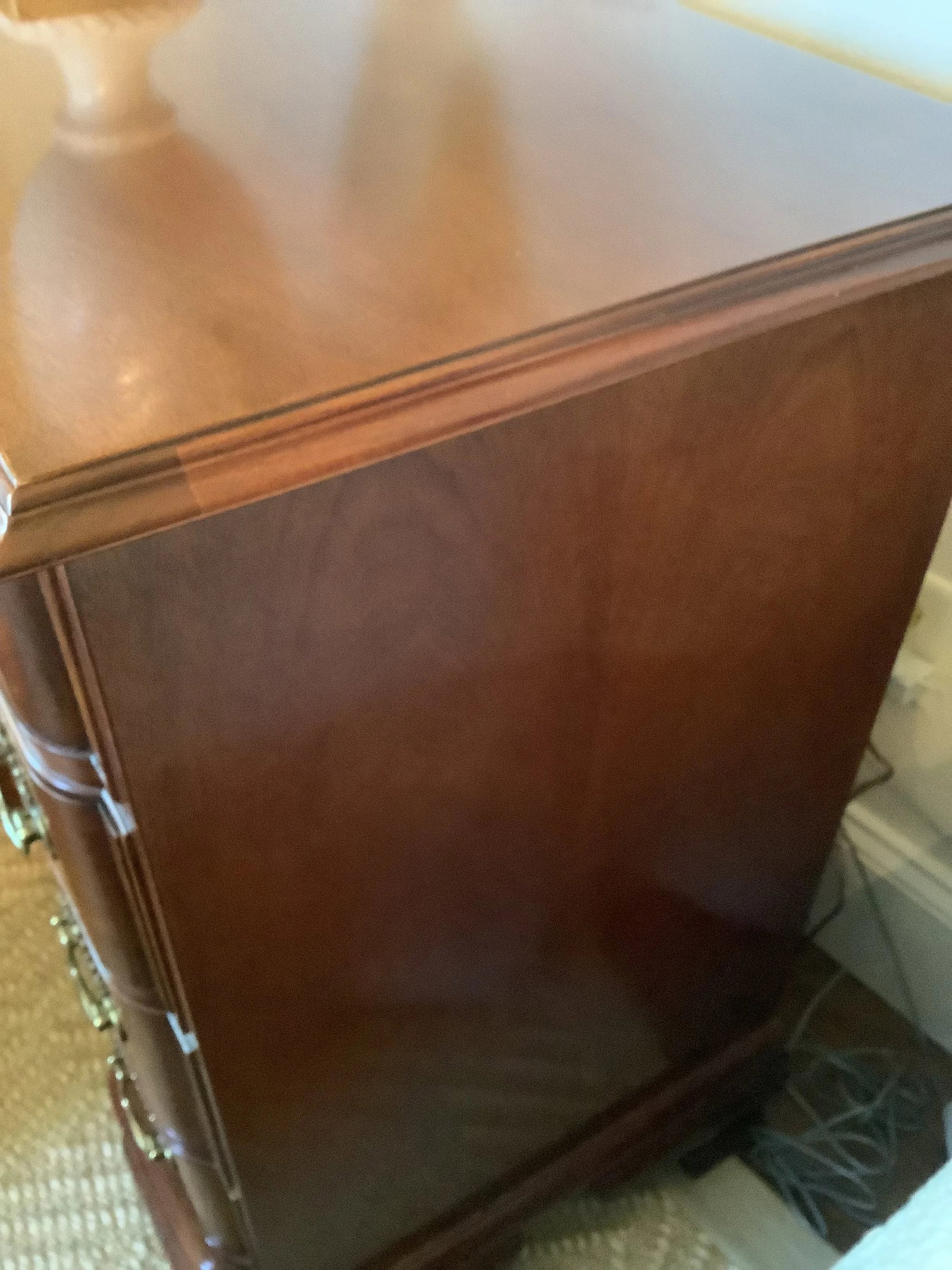 Late 20th Century Block Front Chest of Drawers - 8
