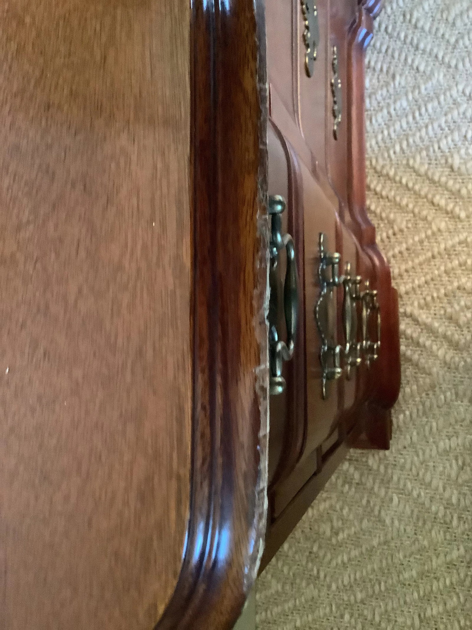 Late 20th Century Block Front Chest of Drawers - 9